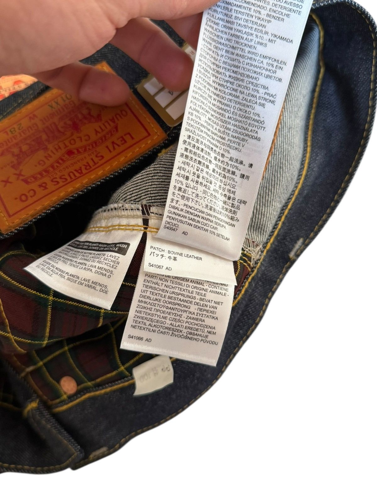 Levi's Vintage Clothing LVC 1944 1/100 WW2Cone Mills White Oak Perfect Imperfections Size US 28 / EU 44 - 21 Thumbnail