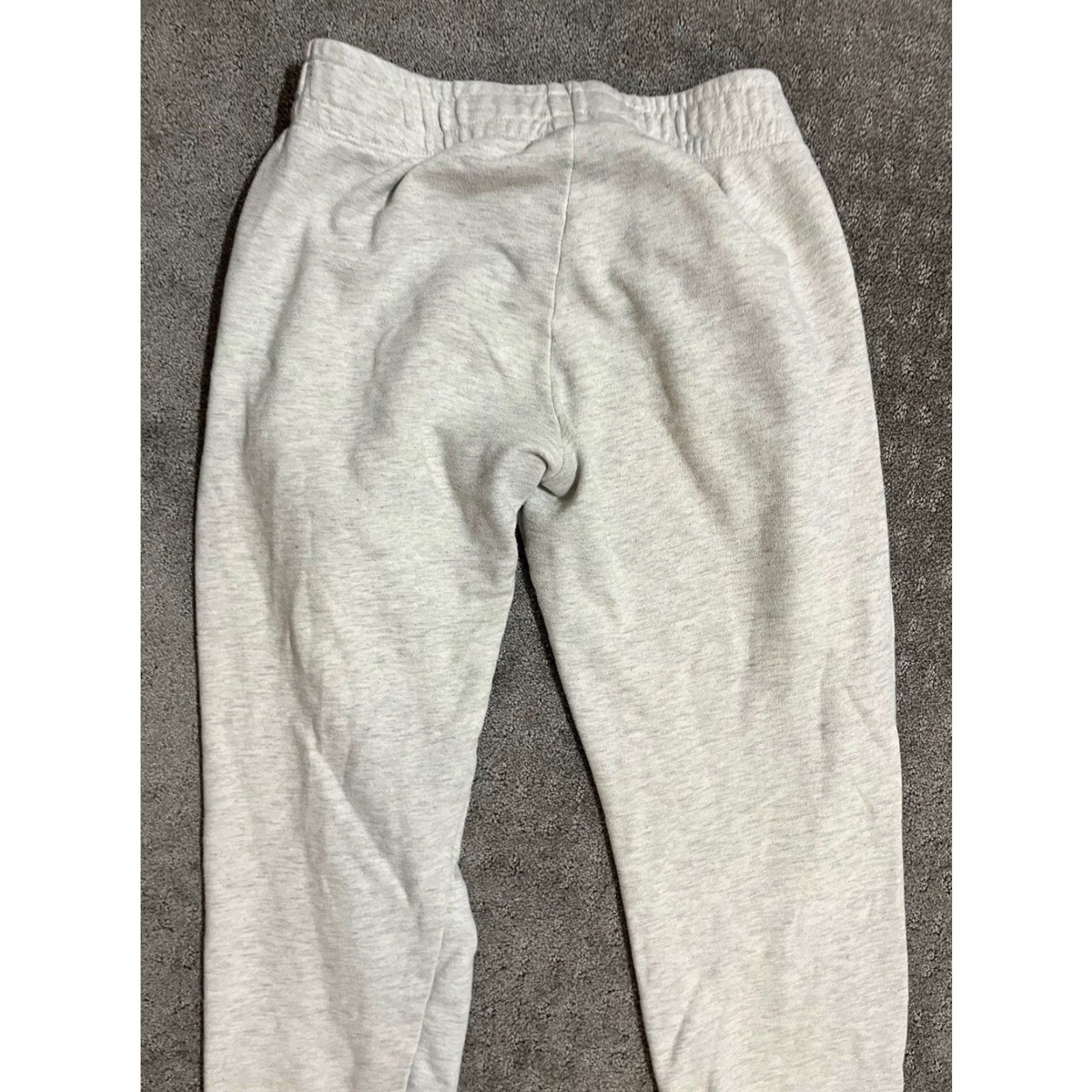 Vintage Champion Reverse Sweatpants Athletic Fit Regular Size S Grey Jogger Pants Unisex Adults Reversible Size 28" / US 6 / IT 42 - 4 Thumbnail