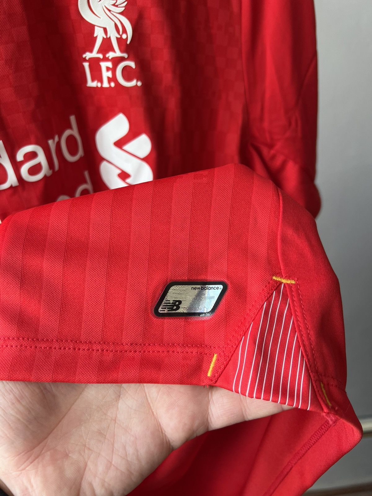 New Balance NWT LIVERPOOL FC HOME SOCCER JERSEY FOOTBALL SHIRT XL Size US XL / EU 56 / 4 - 6 Thumbnail