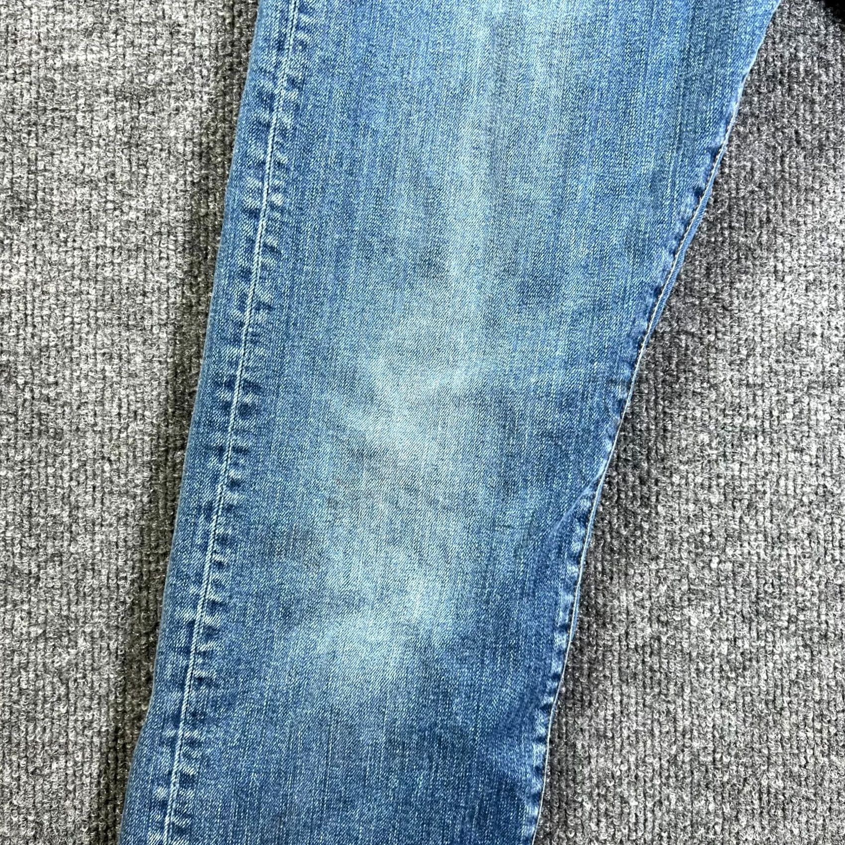 H&M H&M Jeans Men 34x32 Blue Denim Medium Wash 5-Pocket Low Waist Skinny Leg Outdoor Jeans Mens Blue 34x32 Regular Fit Typed: Jeans Size US 34 / EU 50 - 5 Thumbnail
