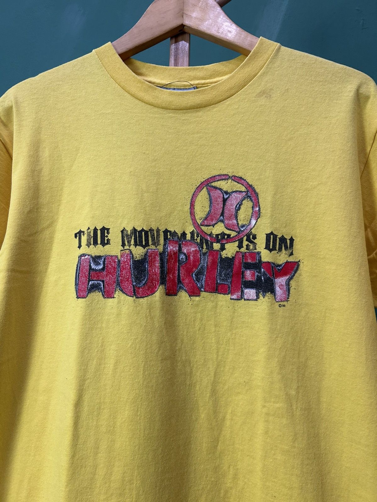 Hurley Hurley 90s 1999 The Movement Is On Vintage Size US L / EU 52-54 / 3 - 2 Thumbnail