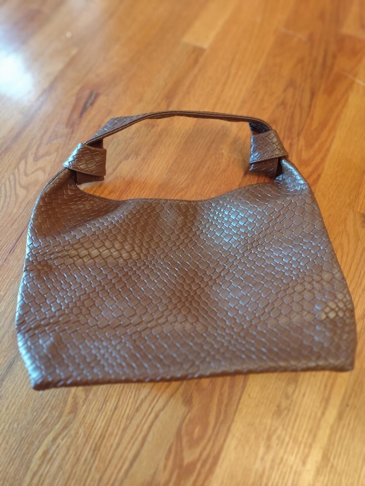 The Unbranded Brand Brown Women Leather Woven Bag Size ONE SIZE - 5 Thumbnail