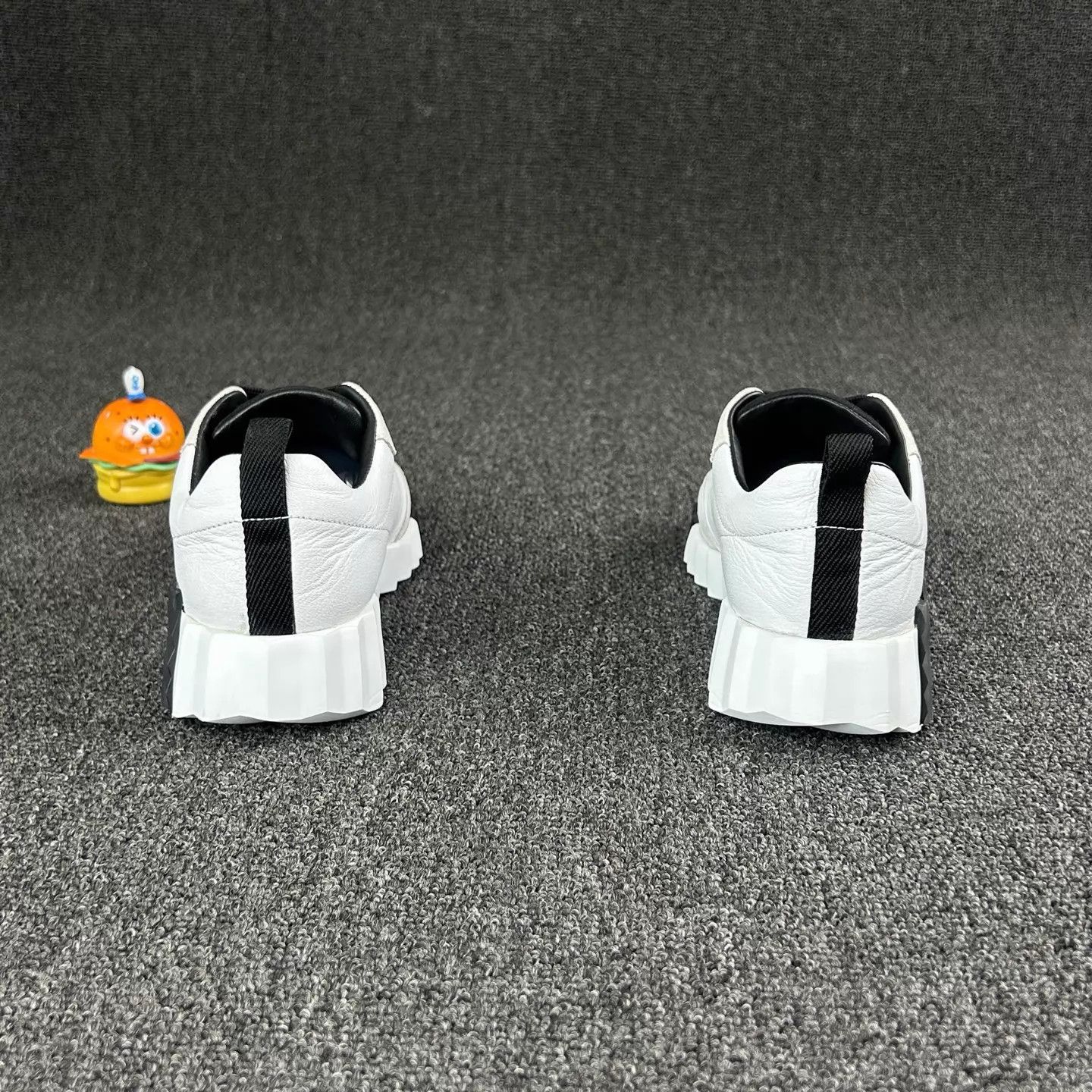 Hermes Hermes Bouncing Women's Black & White Sneakers 36.5 Size US 6 / IT 36 - 5 Thumbnail