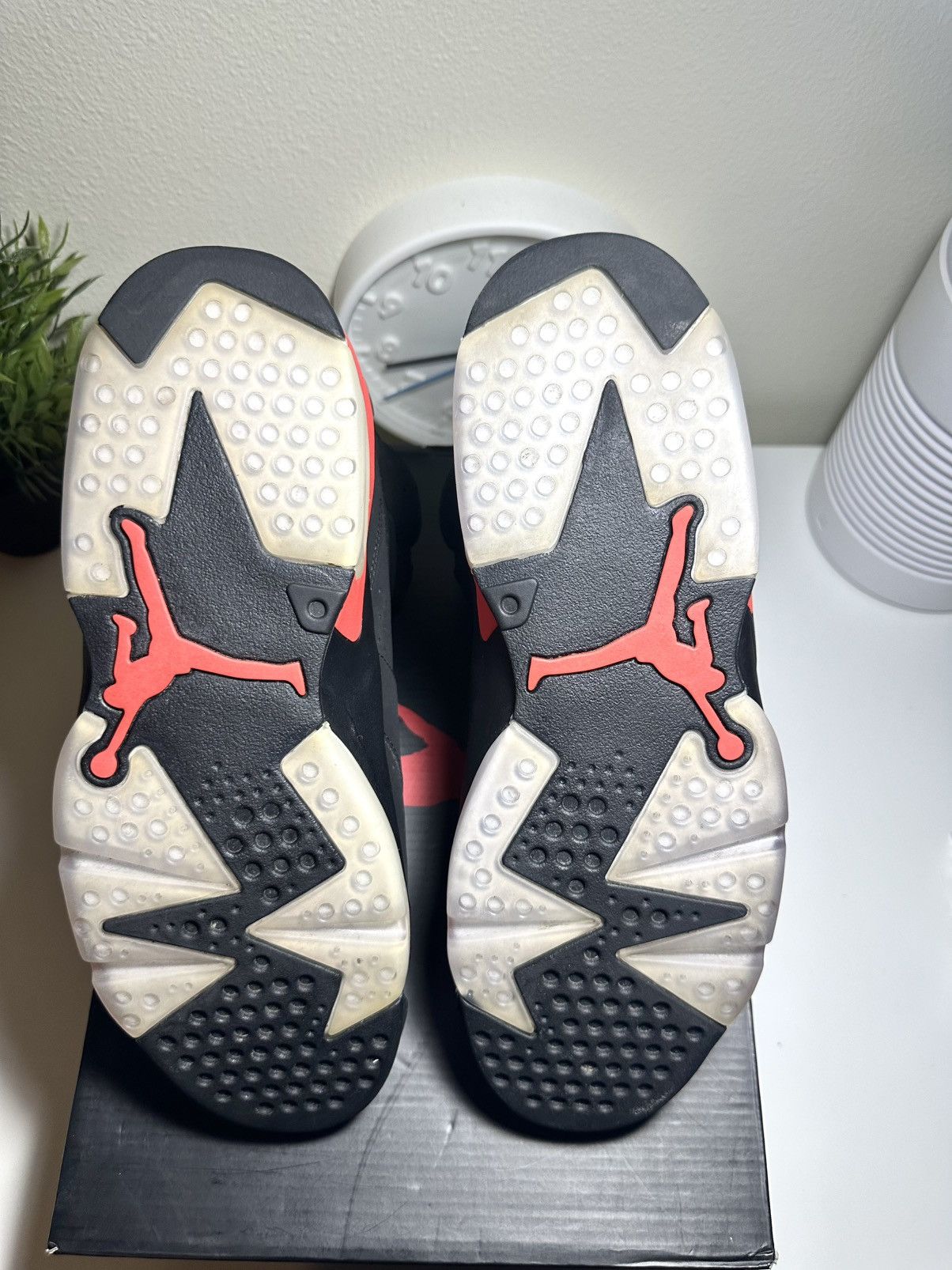 Jordan Brand Air Jordan 6 Infrared 2019 Size US 11.5 / EU 44-45 - 5 Thumbnail