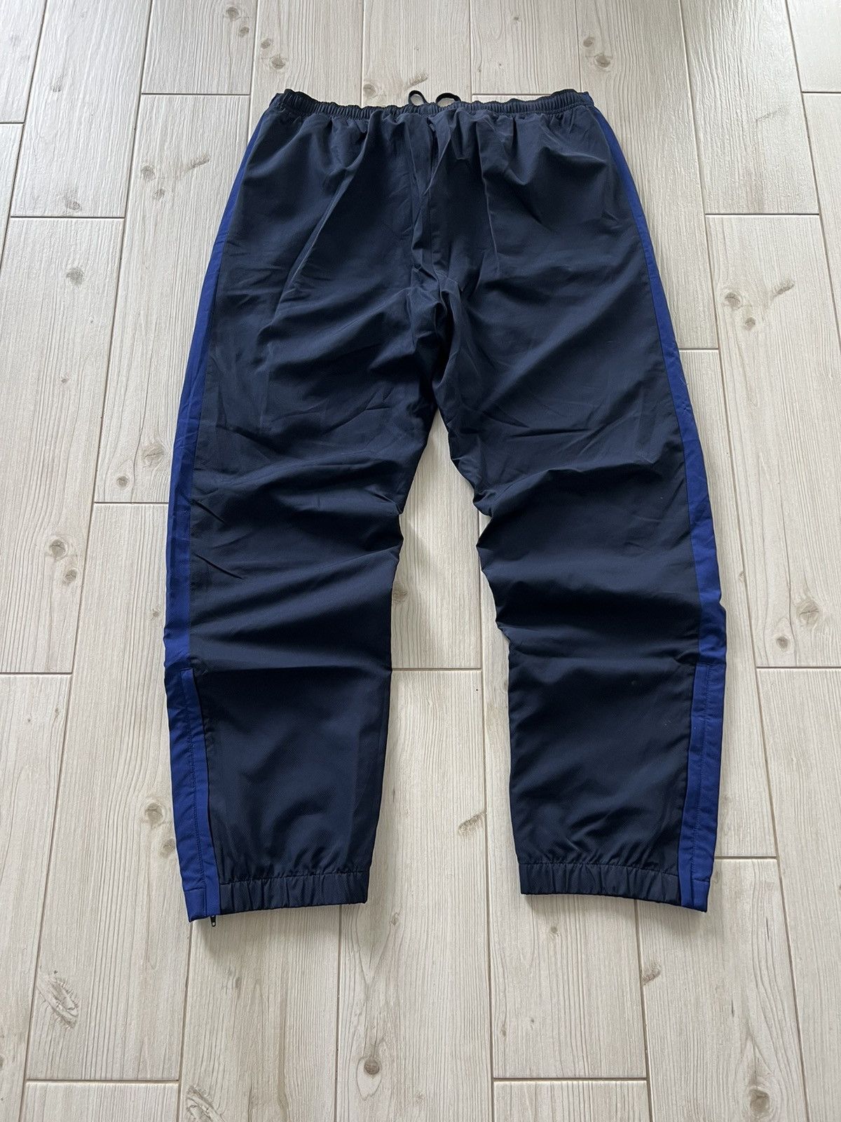 Lacoste Vintage Lacoste Nylon Y2K Logo Pants XXL Blue Size US 38 / EU 54 - 5 Thumbnail