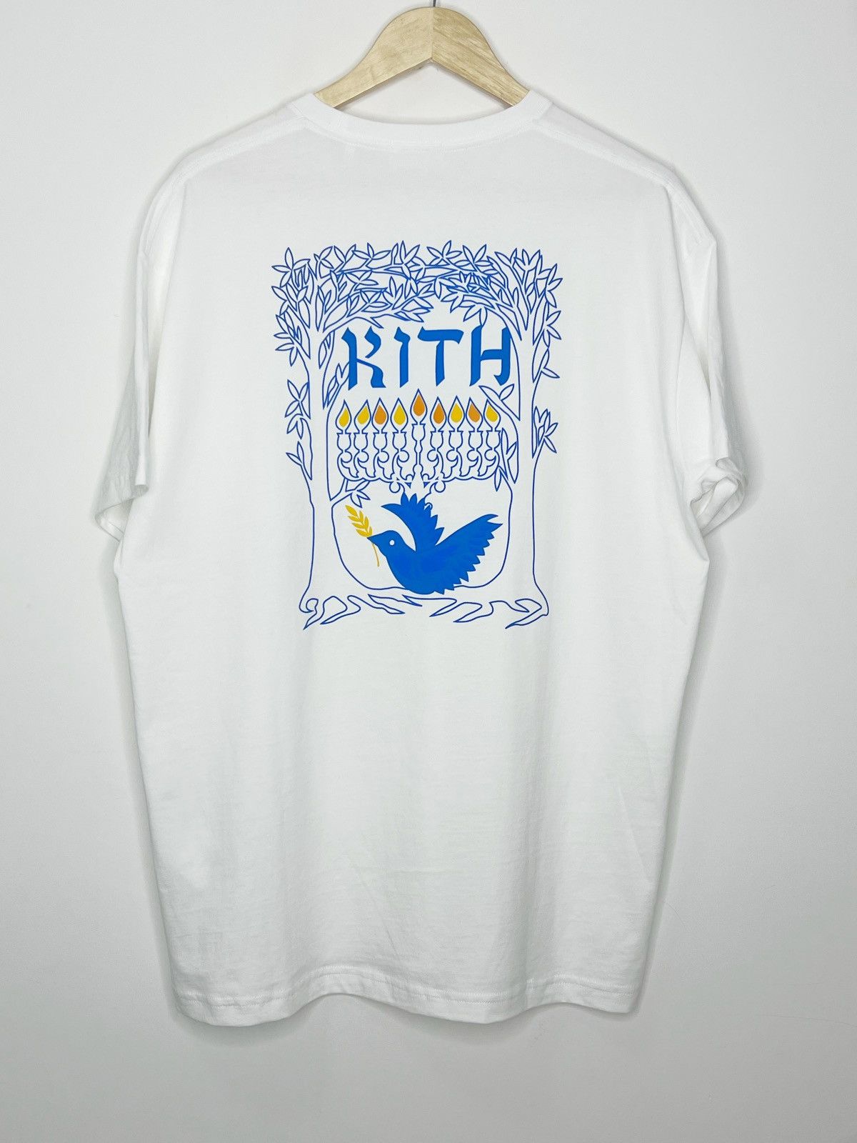 Kith Kith Treats Hanukkah Menorah Tee Size US L / EU 52-54 / 3 - 1 Thumbnail