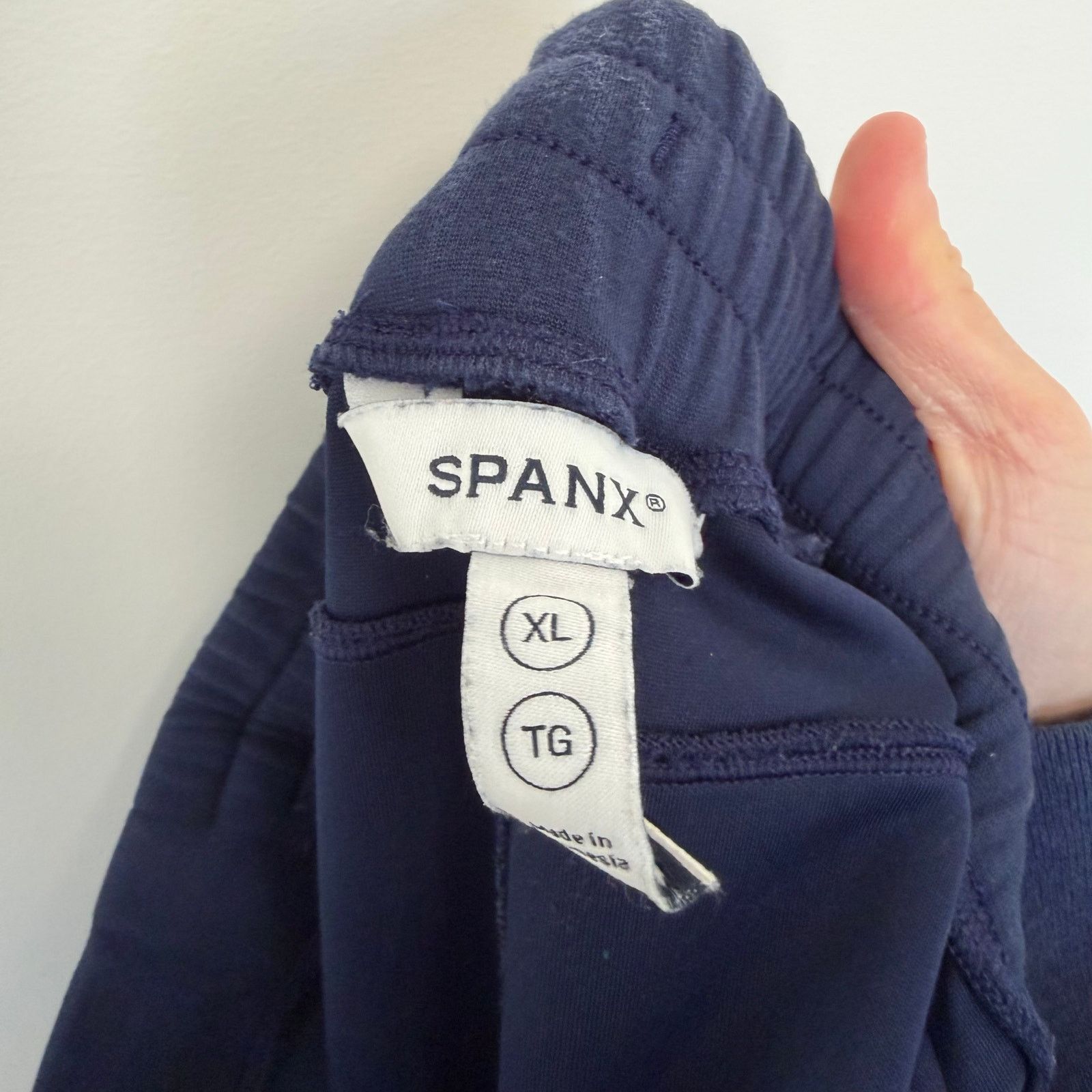 Spanx Spanx Navy Blue Air Essentials Wide Leg Sweatpants Sz XL Size 30" / US 8 / IT 44 - 3 Thumbnail