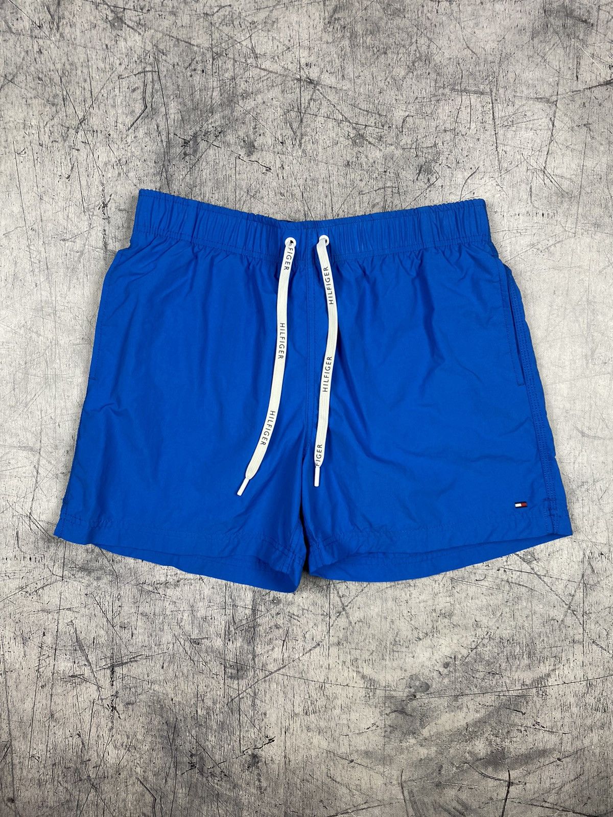 Tommy Hilfiger Tommy Hilfiger Shorts Size US 31 - 2 Thumbnail