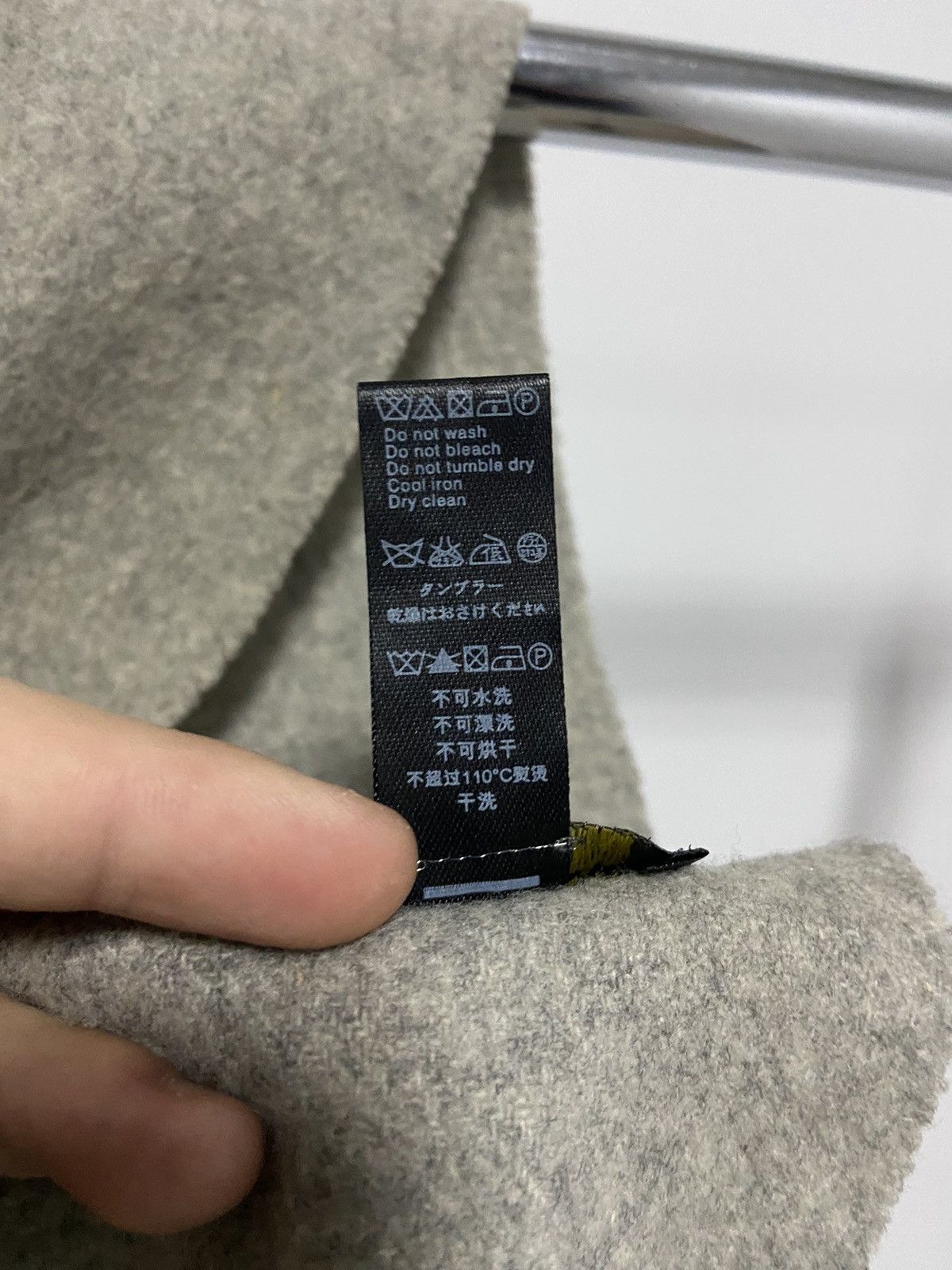 Vintage × Vivienne Westwood Vivienne Westwood scarf vintage logo wool Size ONE SIZE - 5 Thumbnail