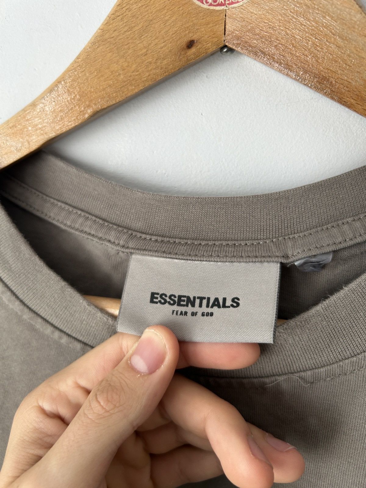 Essentials Fear Of God Essentials Taupe Boxy T-shirt Applique Logo Tee Size US XL / EU 56 / 4 - 3 Thumbnail