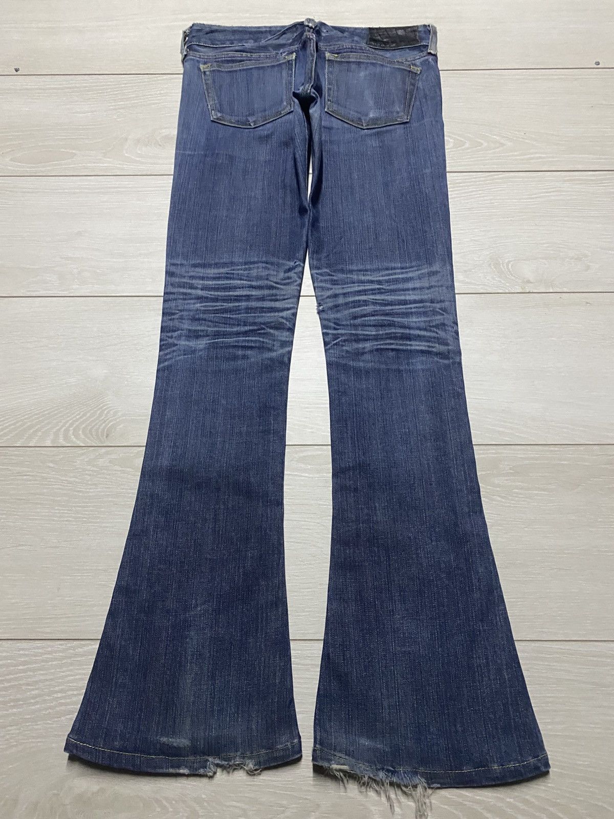 SLY Vintage Sly Blue Wash Distressed Flare Jeans Size US 28 / EU 44 - 2 Thumbnail