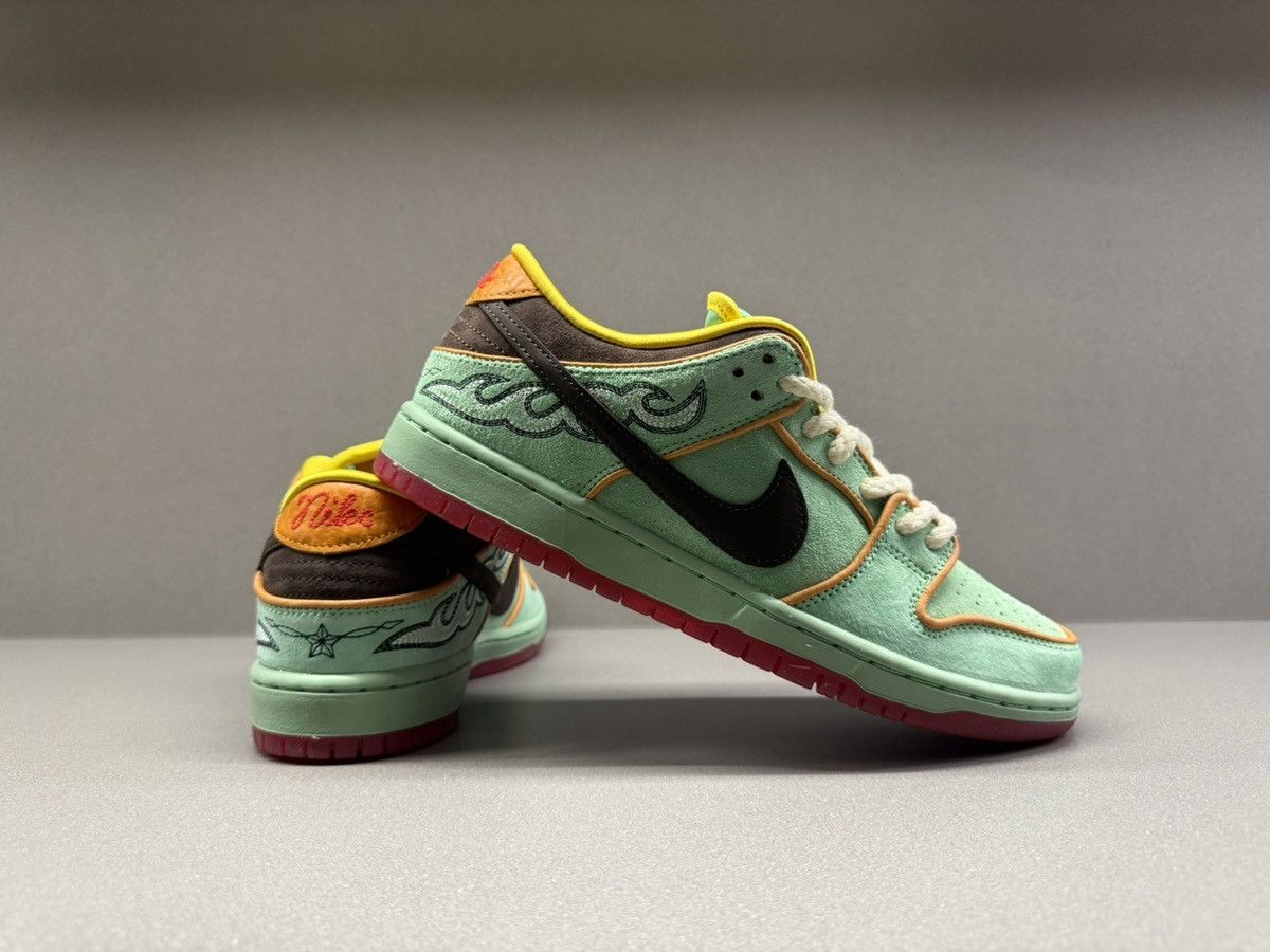 Nike Nike SB Dunk Low Rodeo Tourmaline Size US 9 / EU 42 - 8 Thumbnail