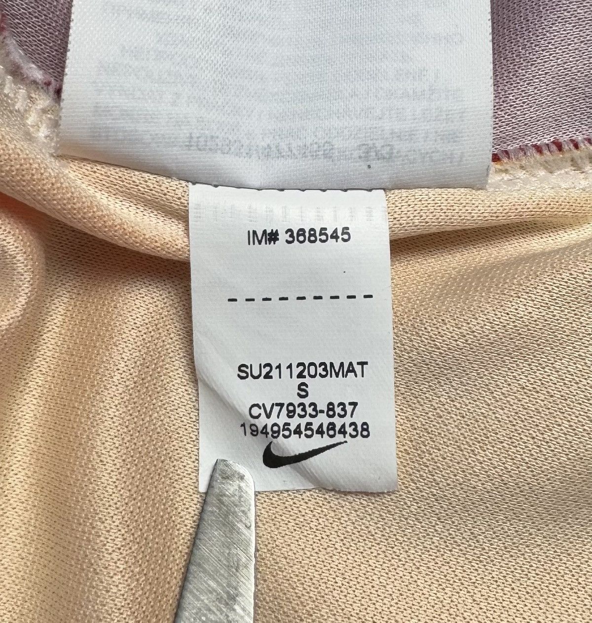 Nike Galatasaray 2021 2022 Home Shirt Soccer Jersey Nike Size US S / EU 44-46 / 1 - 10 Thumbnail