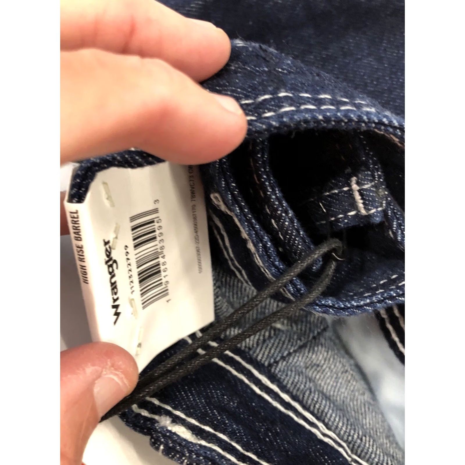 Wrangler Wrangler Jeans Womens 31x31 High Rise Barrel Leg Denim 652 Dark Blue Zip Button Pockets Wide-Leg 100% Cotton Bohemian Retro Western Manjaro? Size 24" / US 00 / IT 34 - 5 Thumbnail