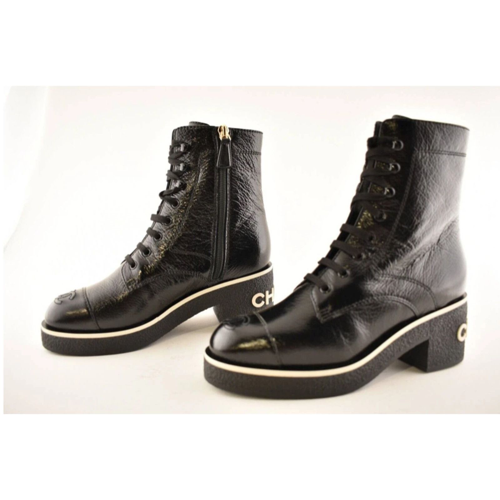 Chanel Chanel 21C Black Patent White Logo Combat Lace Up Tie Size US 10 / IT 40 - 7 Thumbnail