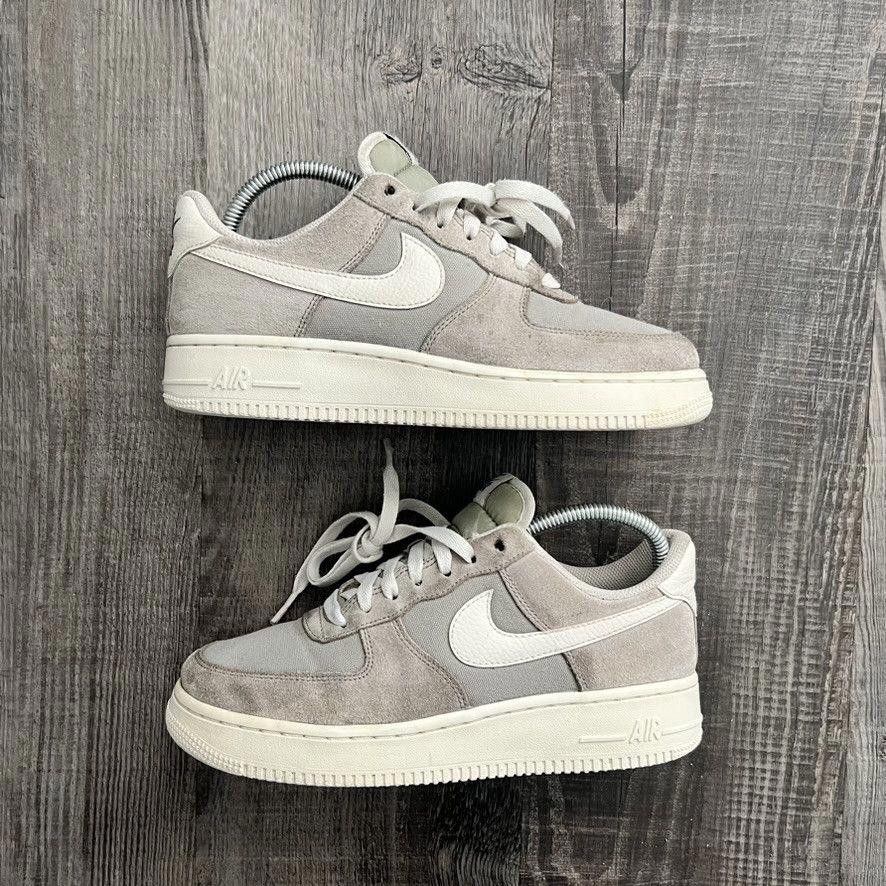 Nike NIKE • Air Force 1 Low "2019 Spruce Fog" (6.5M) Size US 6.5 / EU 39-40 - 2 Thumbnail