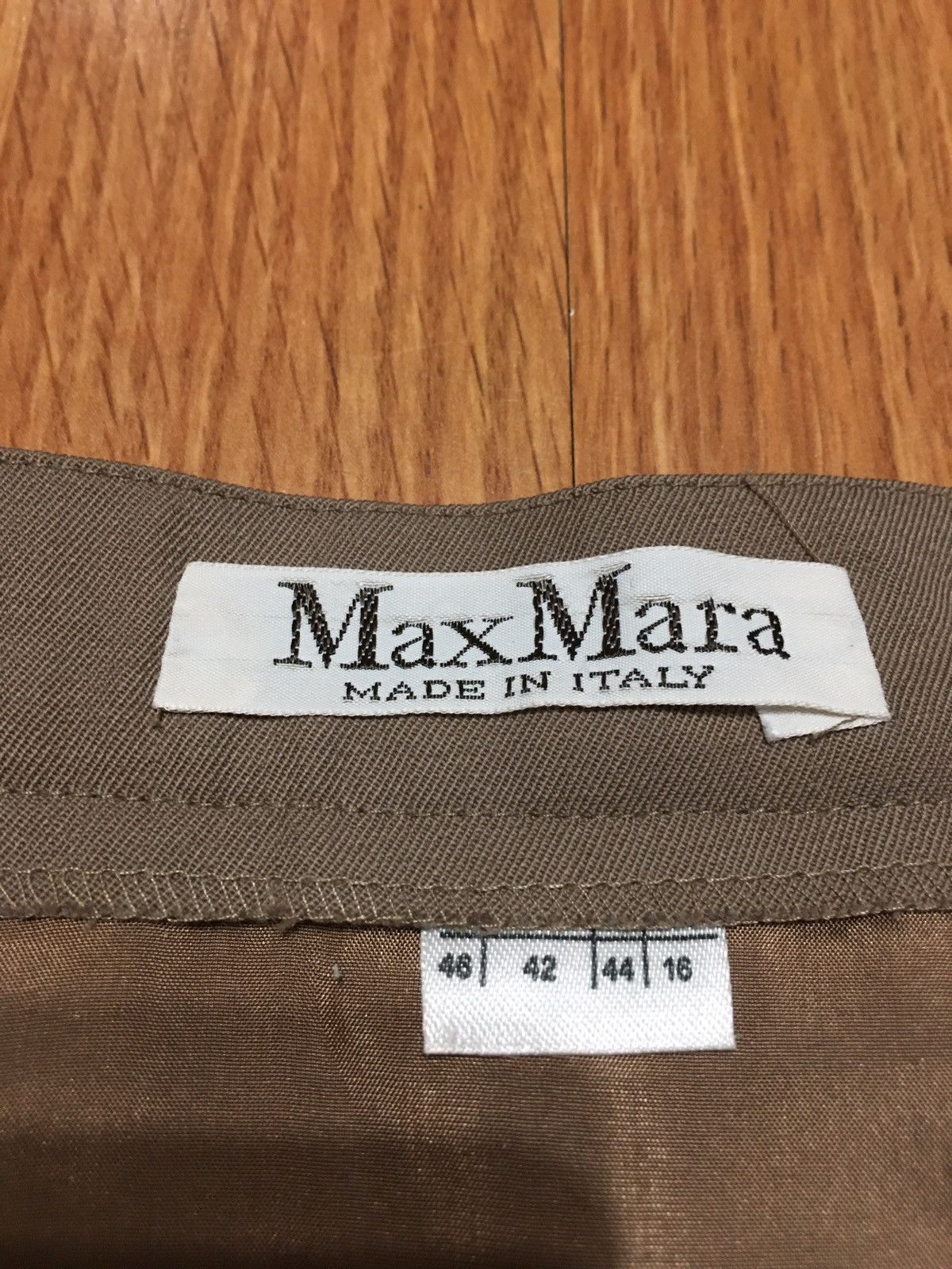Max Mara Max Mara Beige Wool Blend Long Skirt UK16 EU42 Size 34" / US 12 / IT 48 - 9 Thumbnail