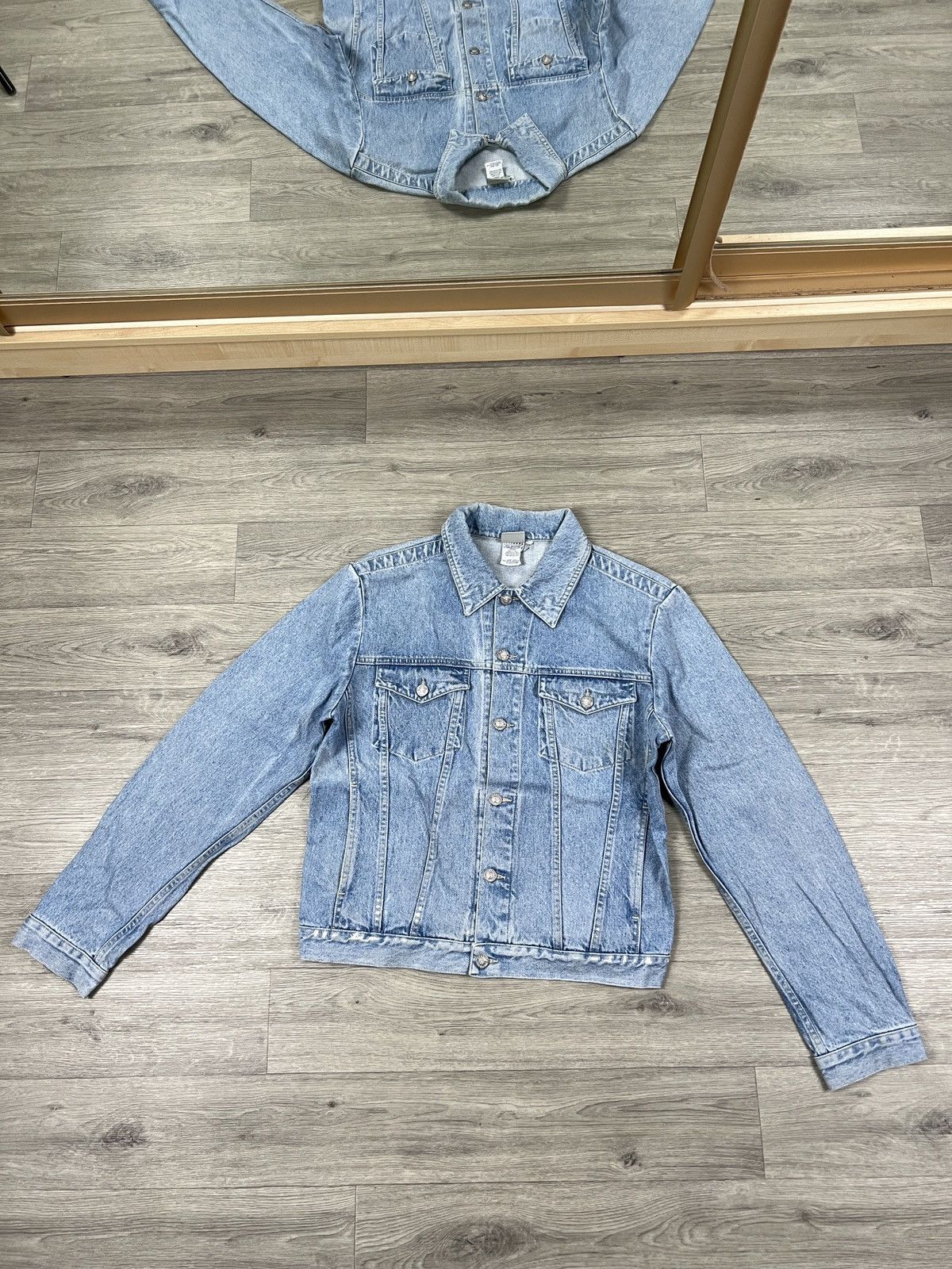 Versace Jeans Couture Versace Jeans Couture Blue Denim Button Front Jacket L Size US L / EU 52-54 / 3 - 1 Thumbnail