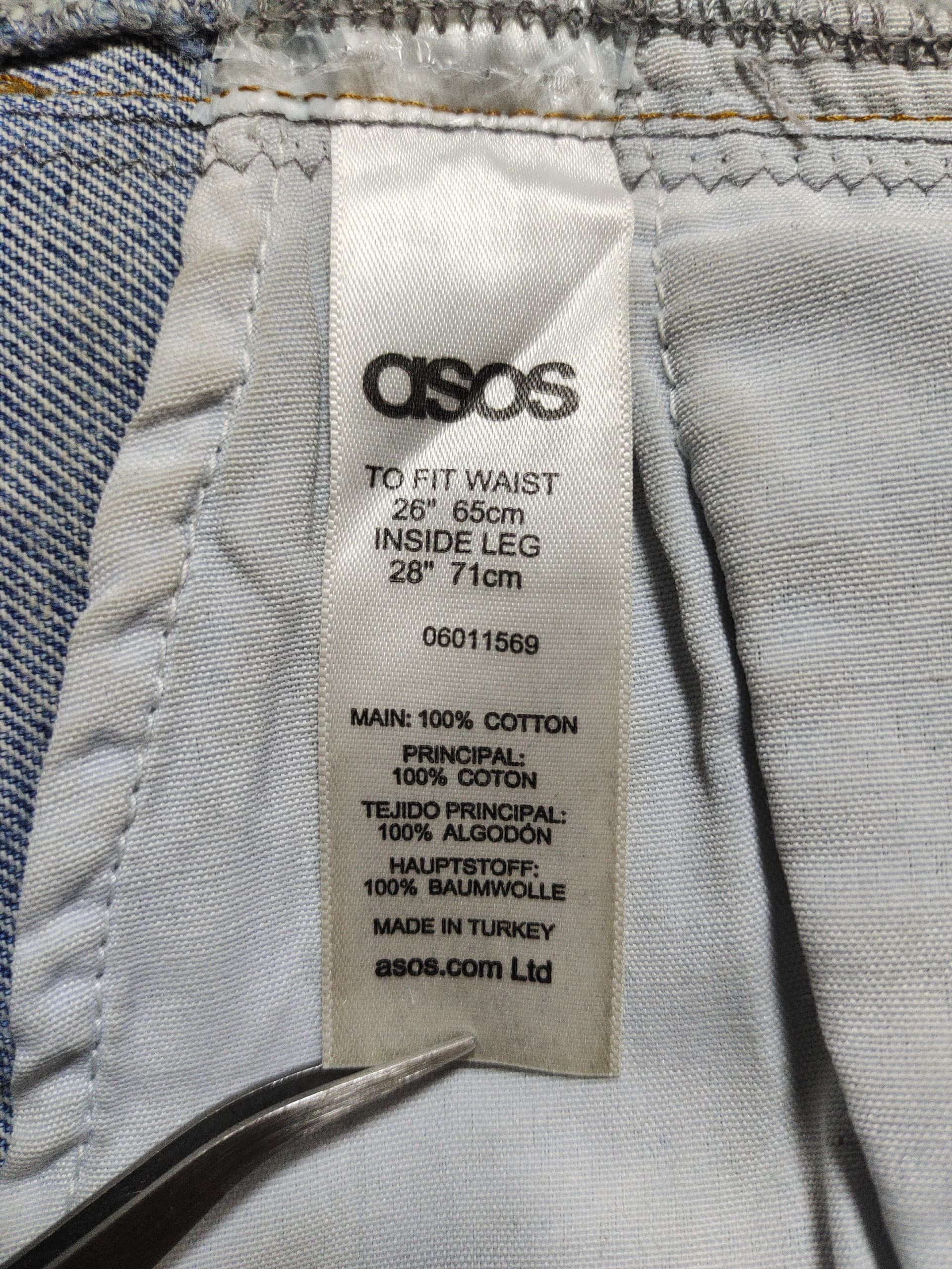 Asos ASOS CURVE 3D ROSE MOM HIGH WAIST JEANS SIZE 28 Size 28" / US 6 / IT 42 - 11 Thumbnail
