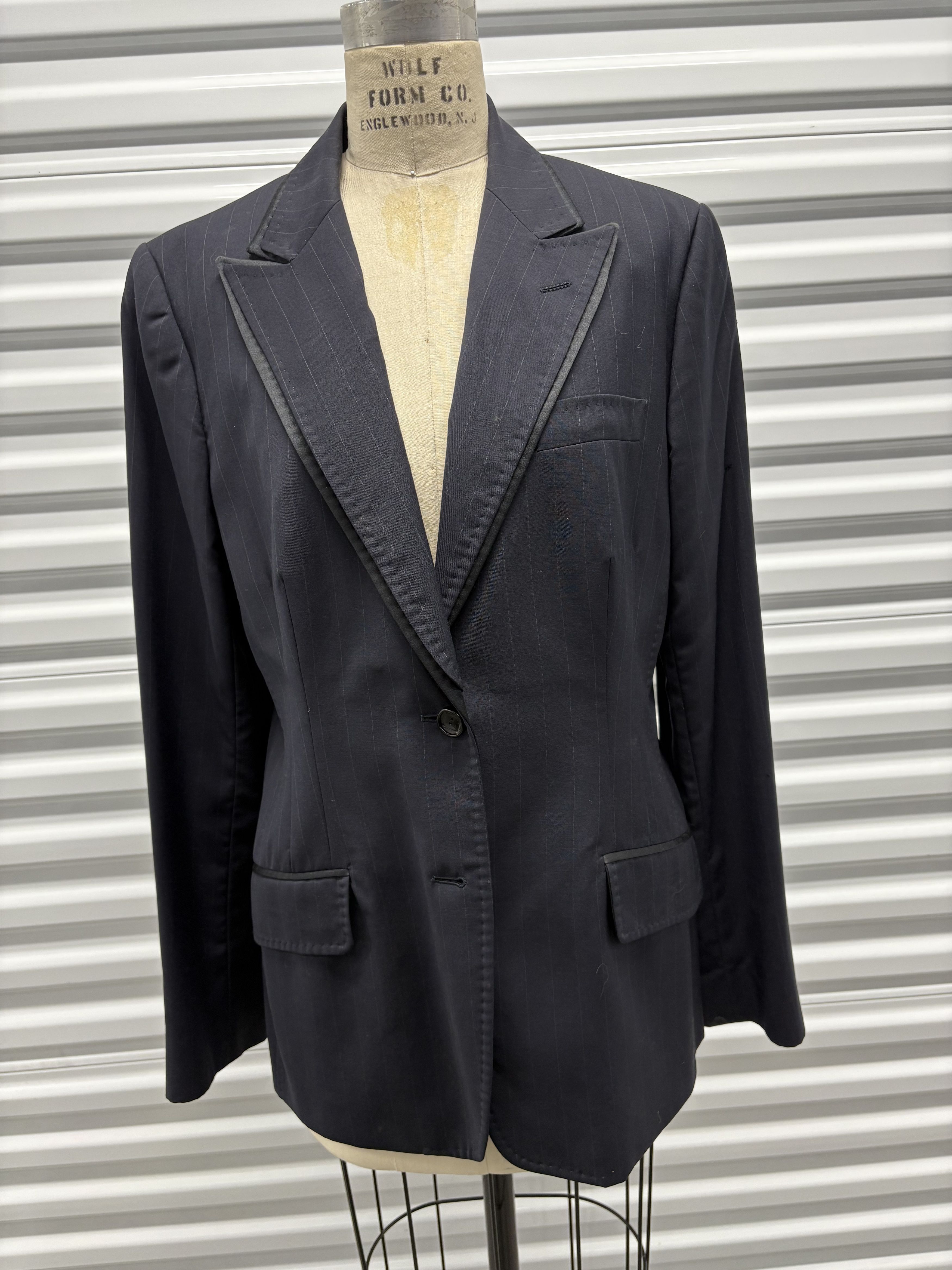 Other Dolce & Gabanna Navy Pinstripe Blazer with Double collar Size XL / US 12-14 / IT 48-50 - 1 Thumbnail