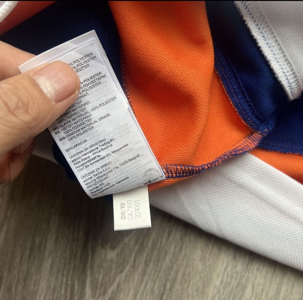 NHL New York islanders hockey Jersey authentic fight straps Size US XL / EU 56 / 4 - 10 Thumbnail