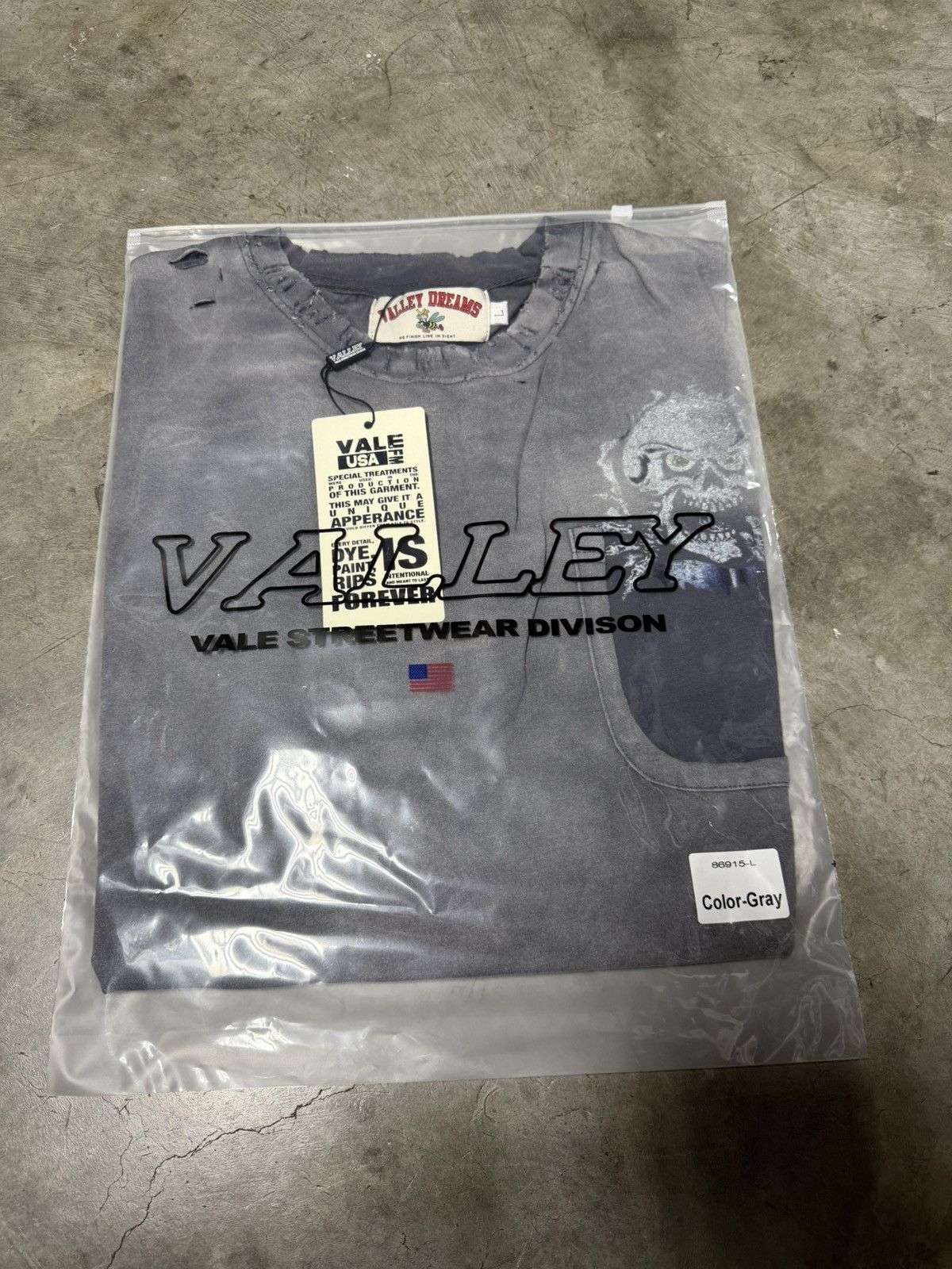 Vale Vale Lives Forever “Skullie” Tee Shirt Size US L / EU 52-54 / 3 - 6 Thumbnail