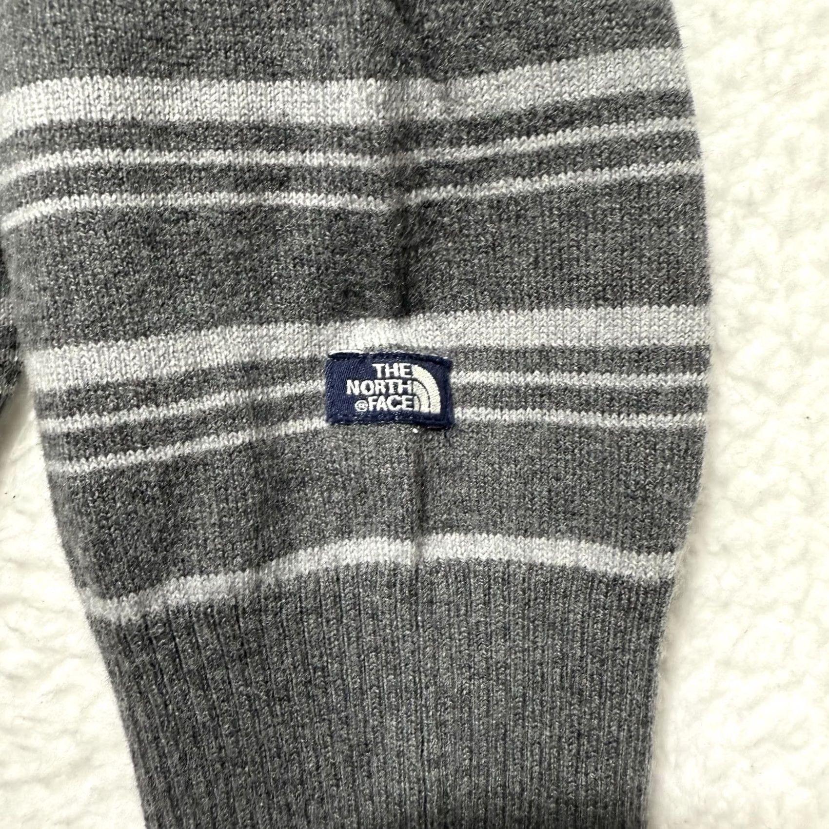 The North Face The North Face Sweater Mens Gray Striped Crew Neck Cotton Blend M LS Size M Crewneck Men Size US M / EU 48-50 / 2 - 3 Thumbnail