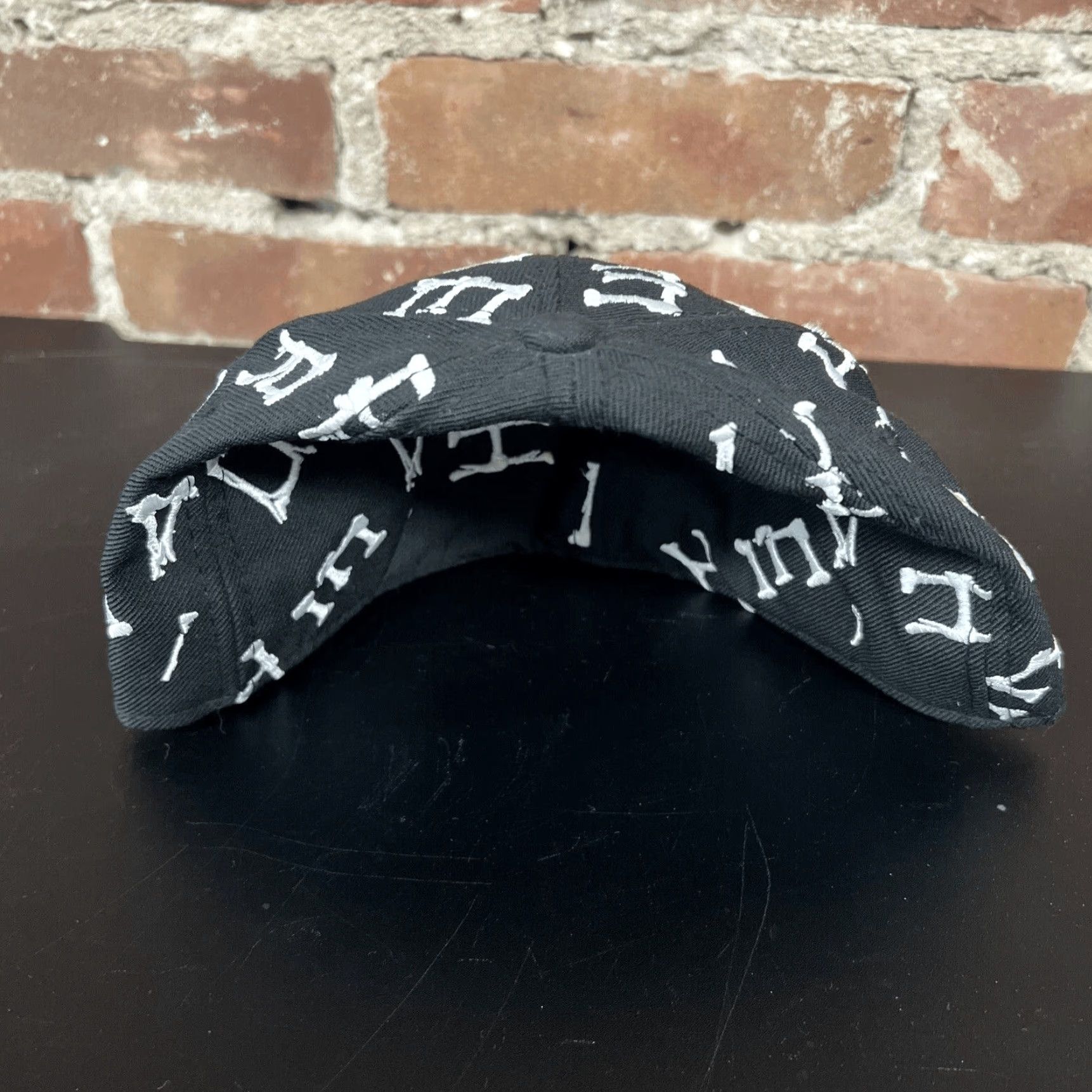 New Era VINTAGE The Hundreds New Era 59/50 fitted baseball cap 7 3/4 Mens Black Baseball Cap RARE Size ONE SIZE - 2 Thumbnail