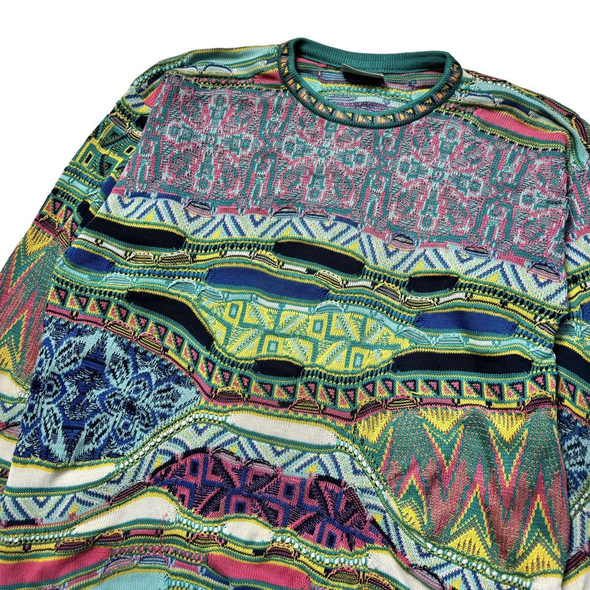 Coogi Vintage Coogi 3d Knit Sweater Size US L / EU 52-54 / 3 - 4 Thumbnail