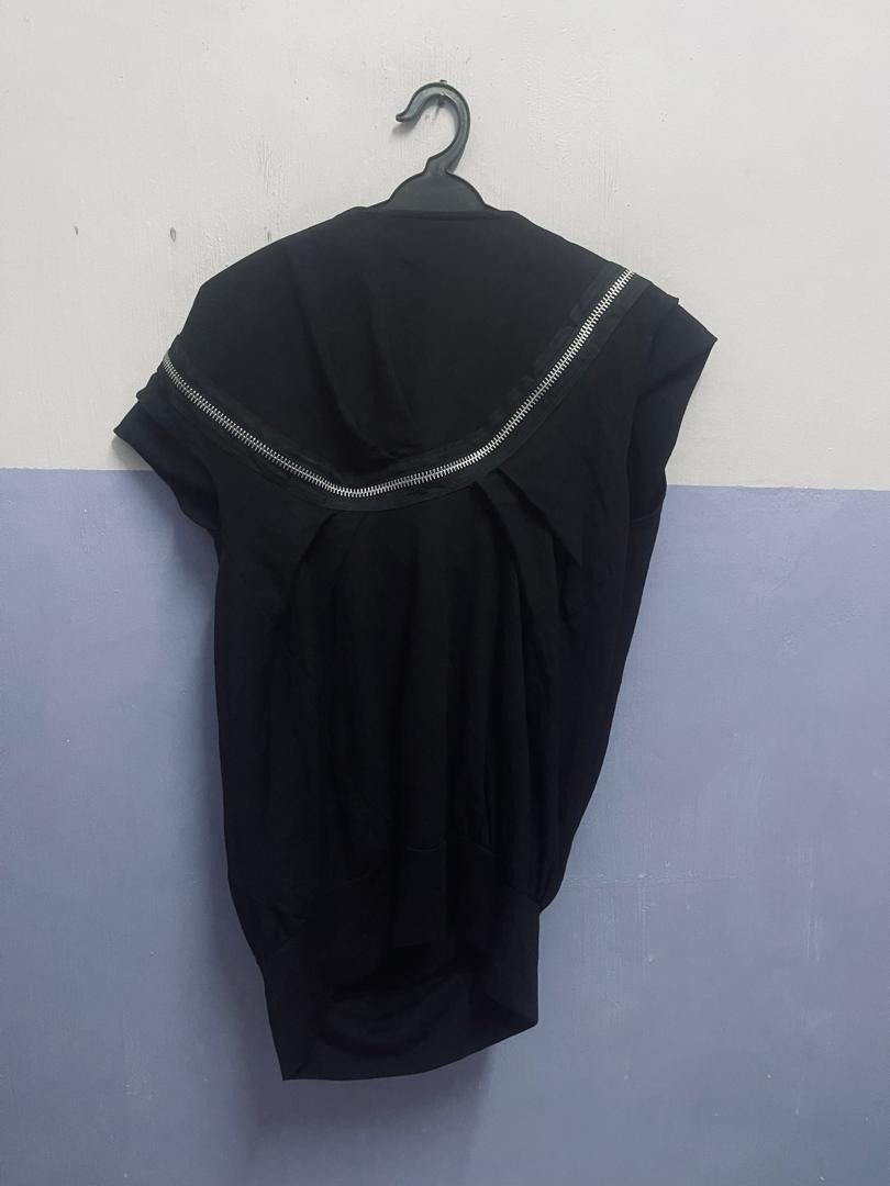 Japanese Brand Atsuro Tayama Asymmetric Zipper Cape Runway Size US M / EU 48-50 / 2 - 16 Thumbnail