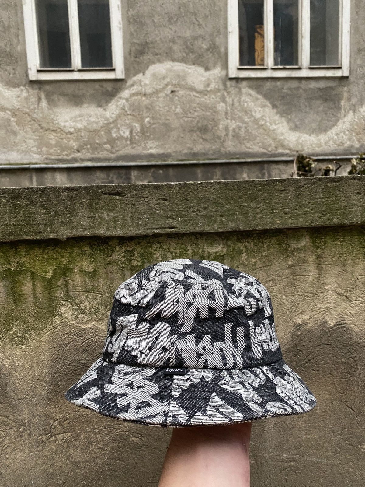 Supreme Supreme Overprinted Bucket Hat Size ONE SIZE - 1 Thumbnail