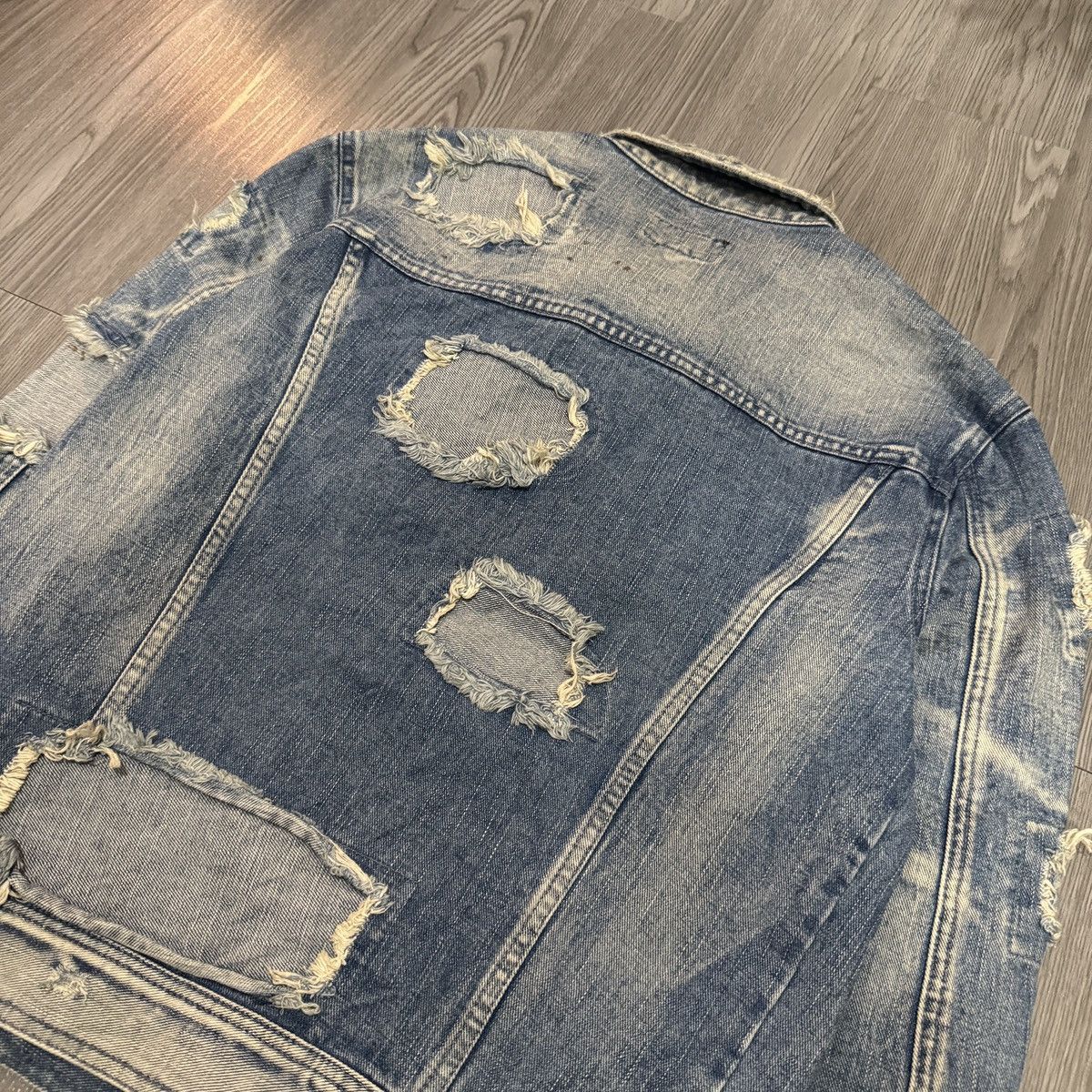 Dolce & Gabbana Dolce & Gabbana Distressed Denim Jacket Size US M / EU 48-50 / 2 - 8 Thumbnail