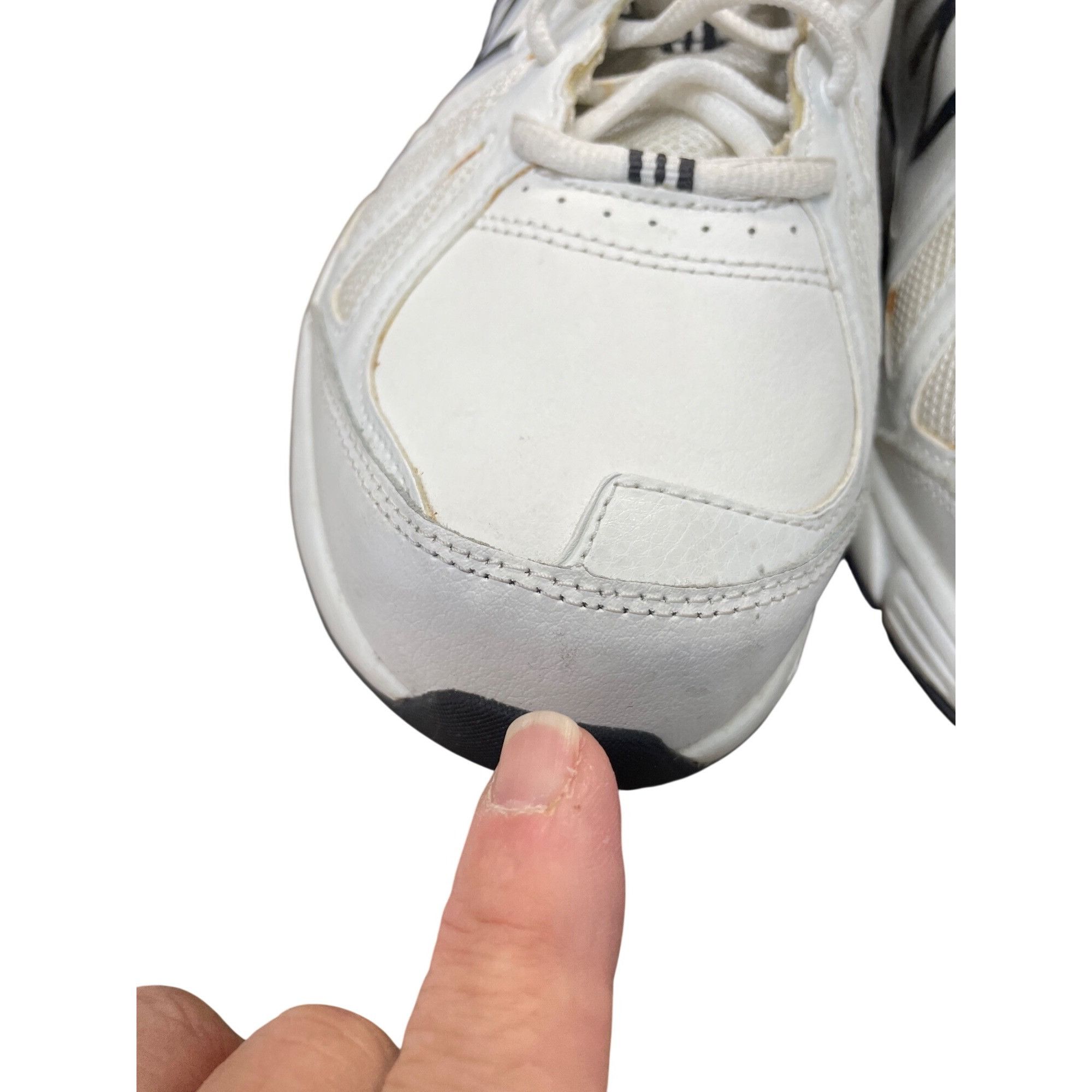 New Balance New Balance 519 Mens white gray casual walking sneakers Sz 1 Size US 11 / EU 44 - 12 Thumbnail