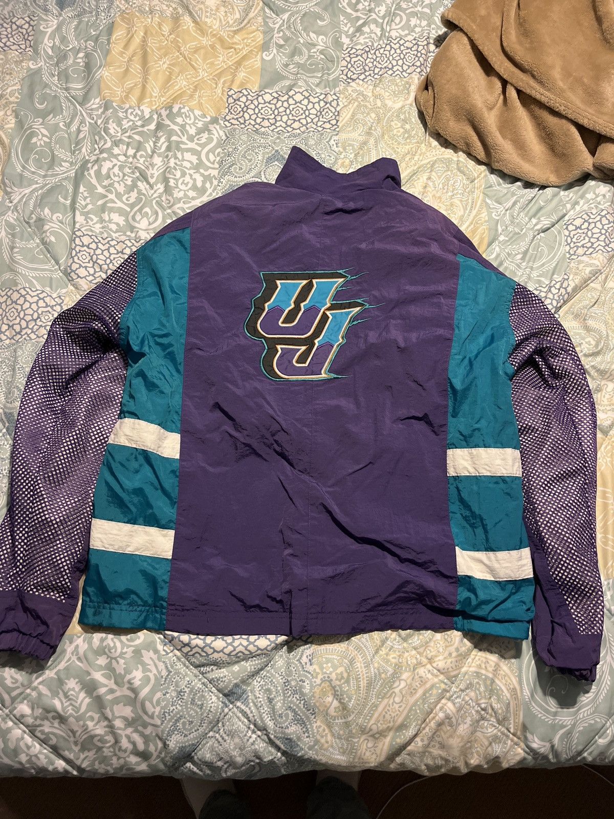 Champion Utah Jazz Champion Weather Jacket Size US L / EU 52-54 / 3 - 3 Thumbnail