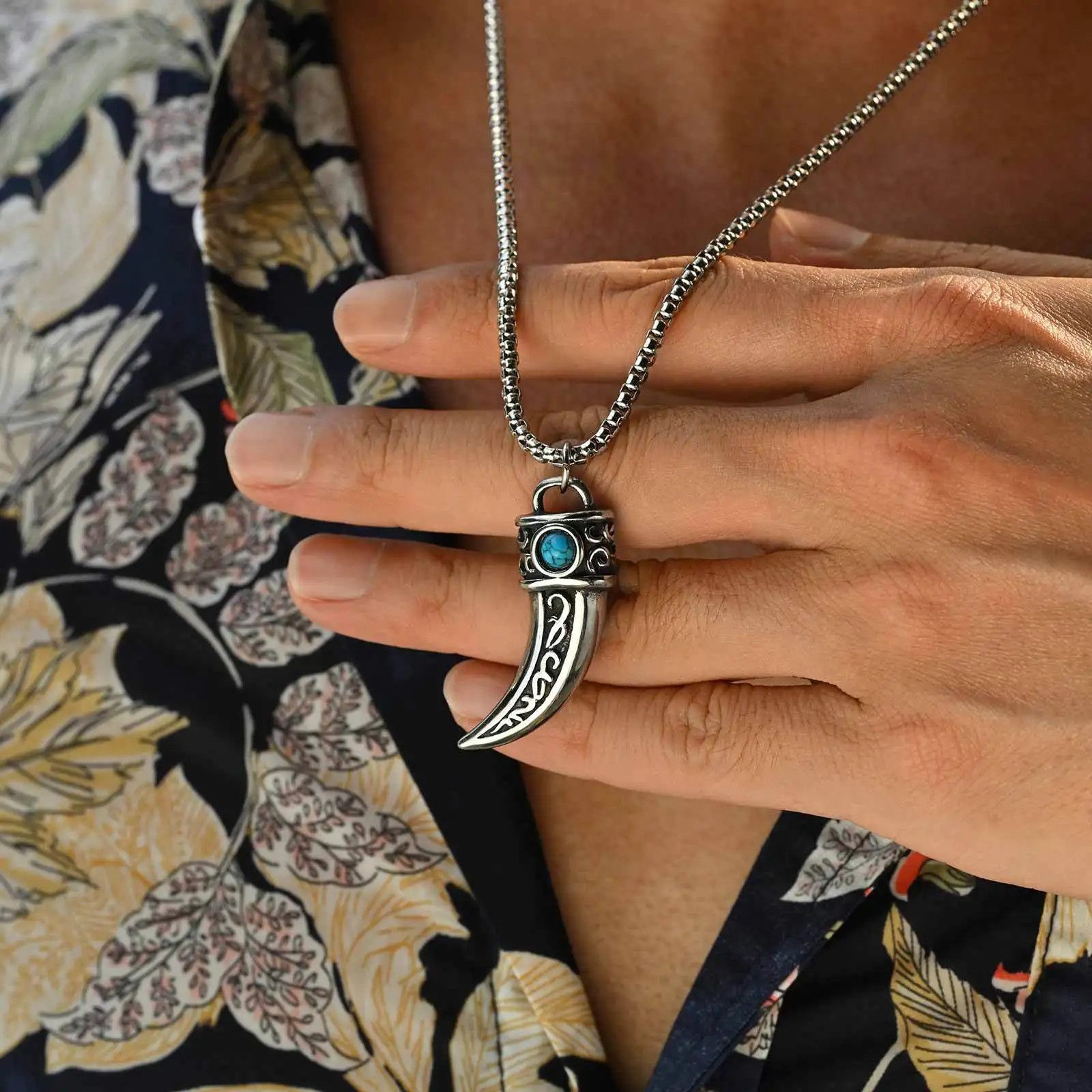 Jewelry Vintage Horn Charms Necklace Size ONE SIZE - 3 Thumbnail
