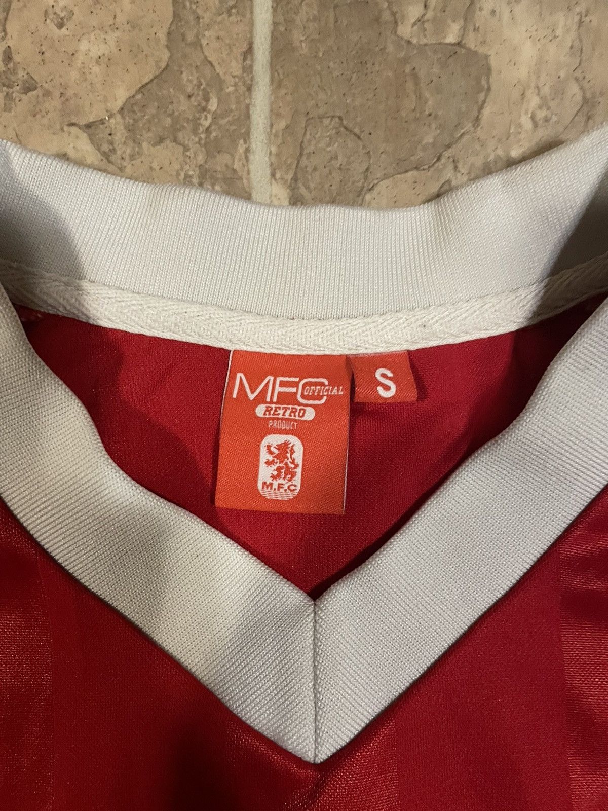 Hummel Middlesbrough Jersey Vintage Style Soccer Kit Size Small Size US S / EU 44-46 / 1 - 2 Thumbnail
