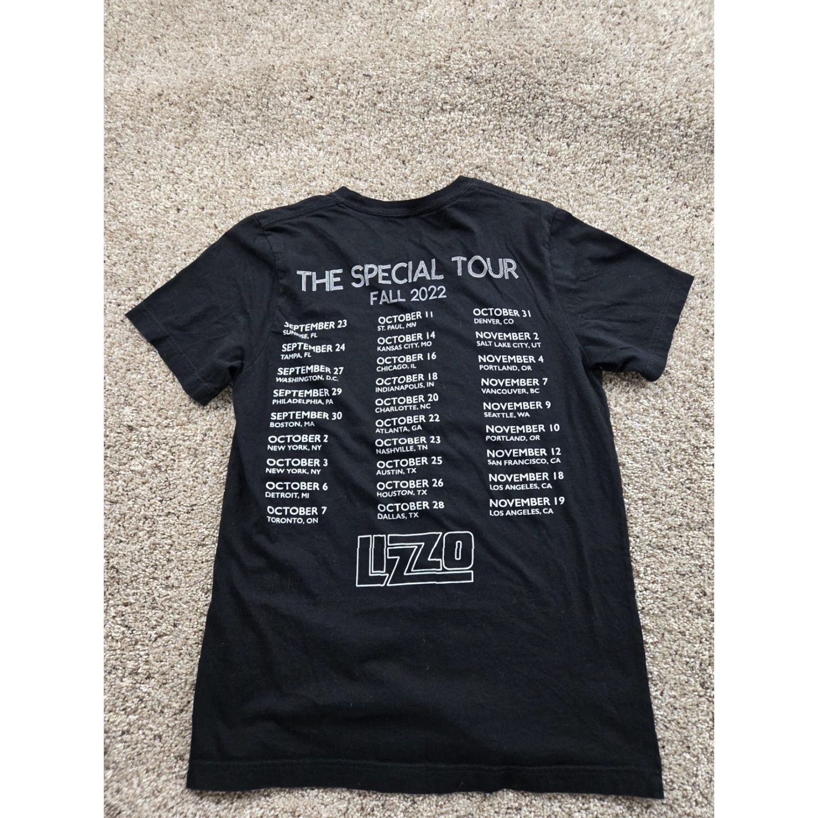 Rizzoli Lizzo Special Tour Shirt Mens Medium Black Fall 2022 Concert Music Tee Size US M / EU 48-50 / 2 - 4 Thumbnail