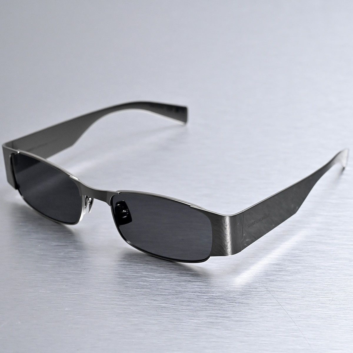 Saint Laurent Paris SAINT LAURENT SL 738 SUNGLASSES Size ONE SIZE - 2 Thumbnail