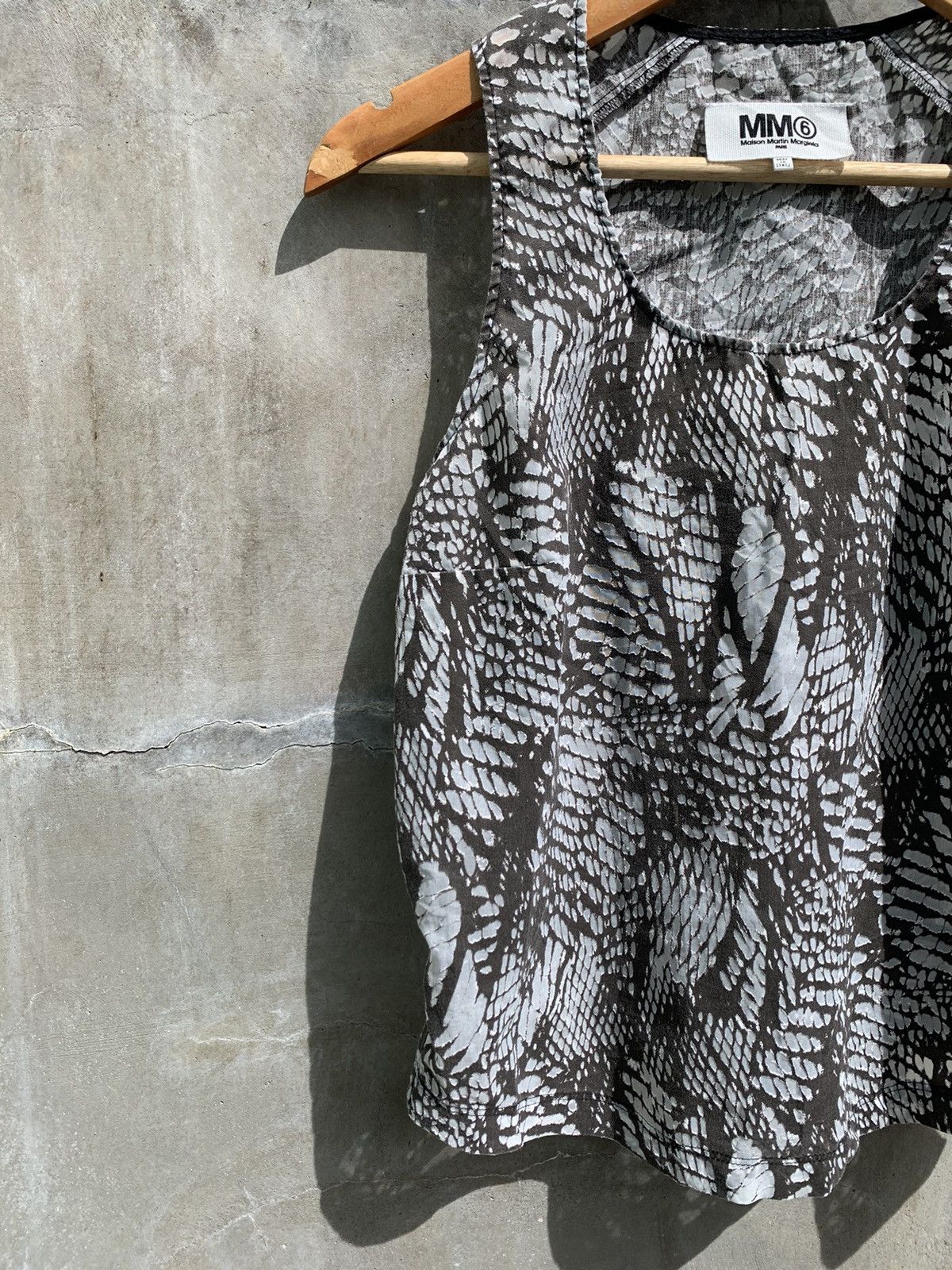 MM6 Snakeskin Sleeveless Top Size XS / US 0-2 / IT 36-38 - 2 Thumbnail
