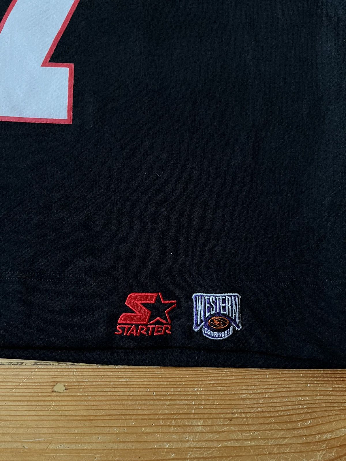 Starter Starter 80s Chicago Blackhawks legend Chris Chelios jersey Size US M / EU 48-50 / 2 - 15 Thumbnail