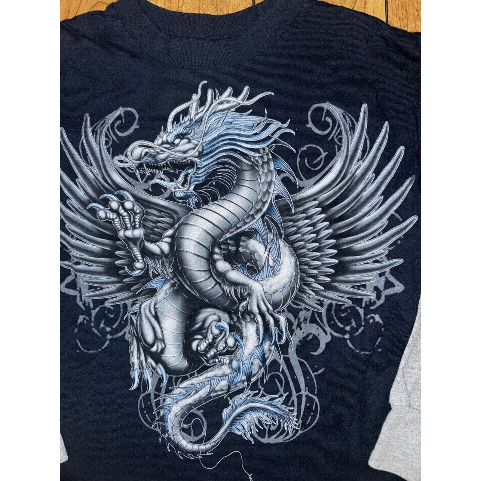 Vintage Vintage Y2K Dragon Long Sleeve T-Shirt Blue XS 15x18 Size US XS / EU 42 / 0 - 2 Thumbnail