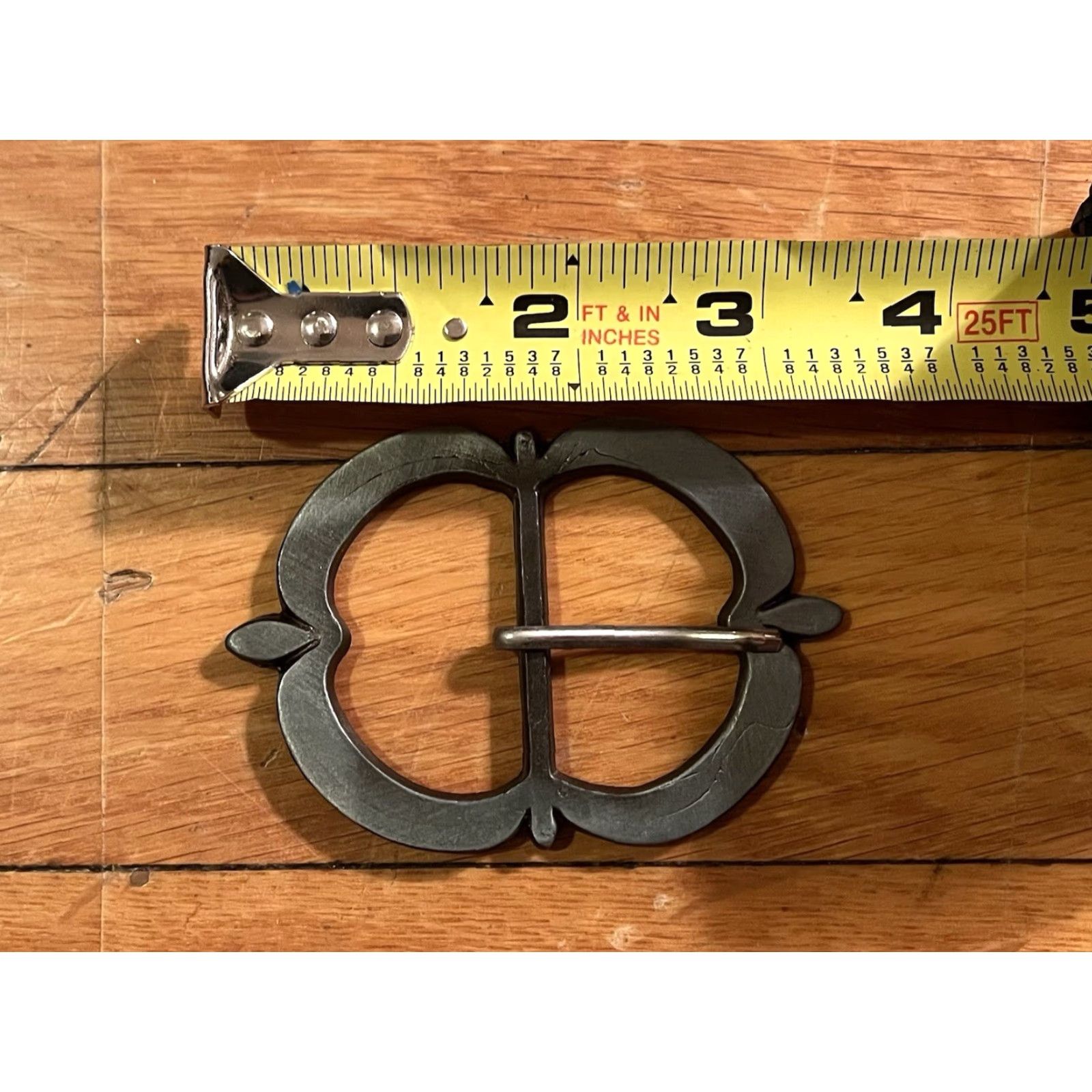 Apple VINTAGE Accurate Floral Apple Shaped Double Loop Belt Buckle Accurate Brass 70s Size ONE SIZE - 5 Thumbnail