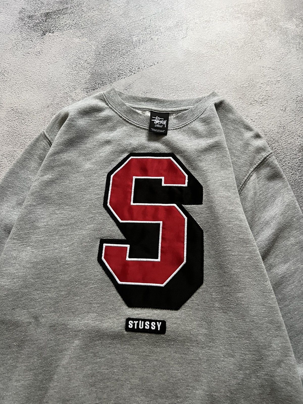 Stussy × Vintage Vintage Y2k Stussy Big Logo Sweatshirt 00’s Size US L / EU 52-54 / 3 - 2 Thumbnail