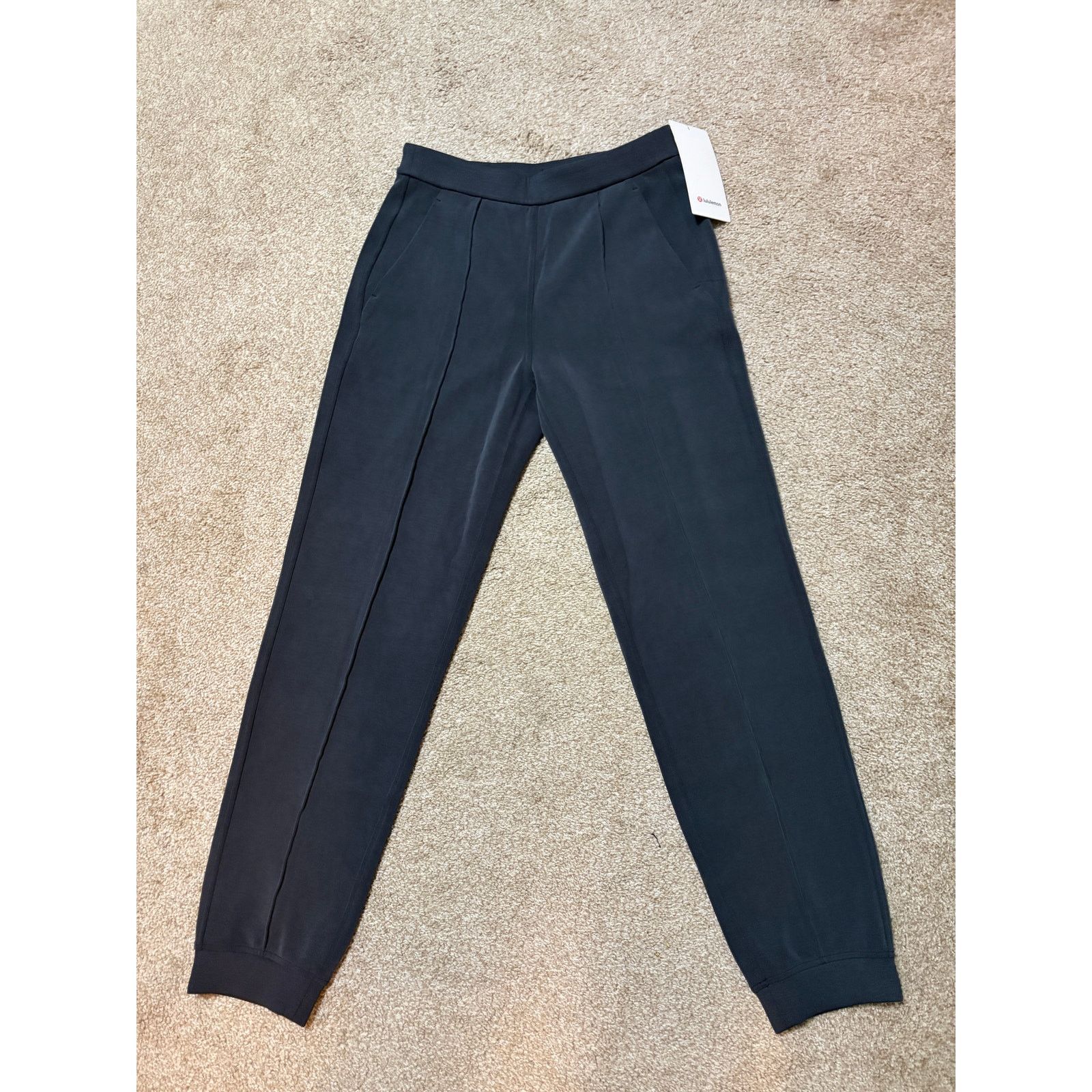 Lululemon NWT Lululemon Softstreme Classic-Fit High Rise Jogger Pants Size 25" / US 0 / IT 36 - 4 Thumbnail