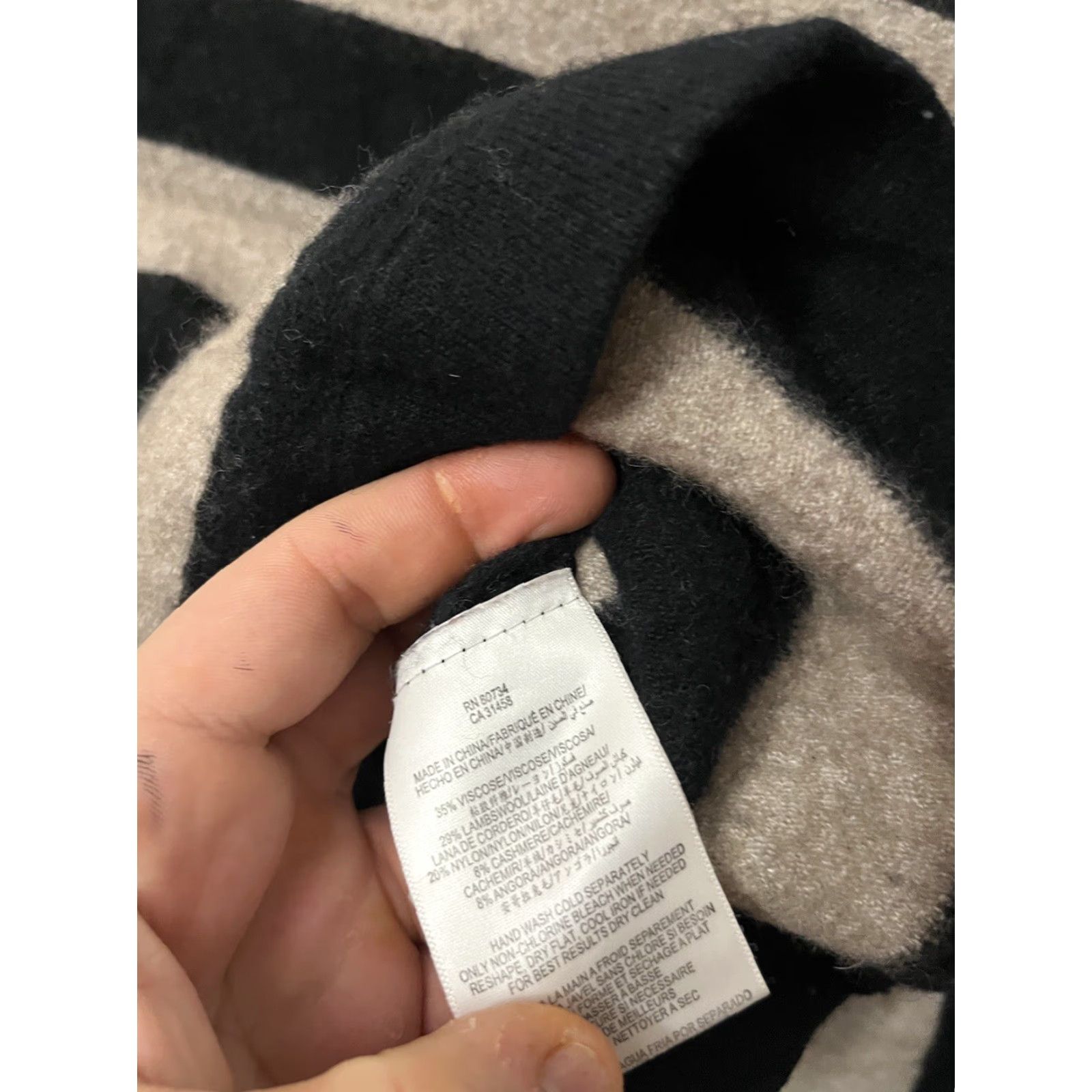 Bcbgmaxazria BCBG Max Azria Briwm Black Striped Wool Cashmere Blend Crew-Neck Sweater Size XS Size XS / US 0-2 / IT 36-38 - 5 Thumbnail