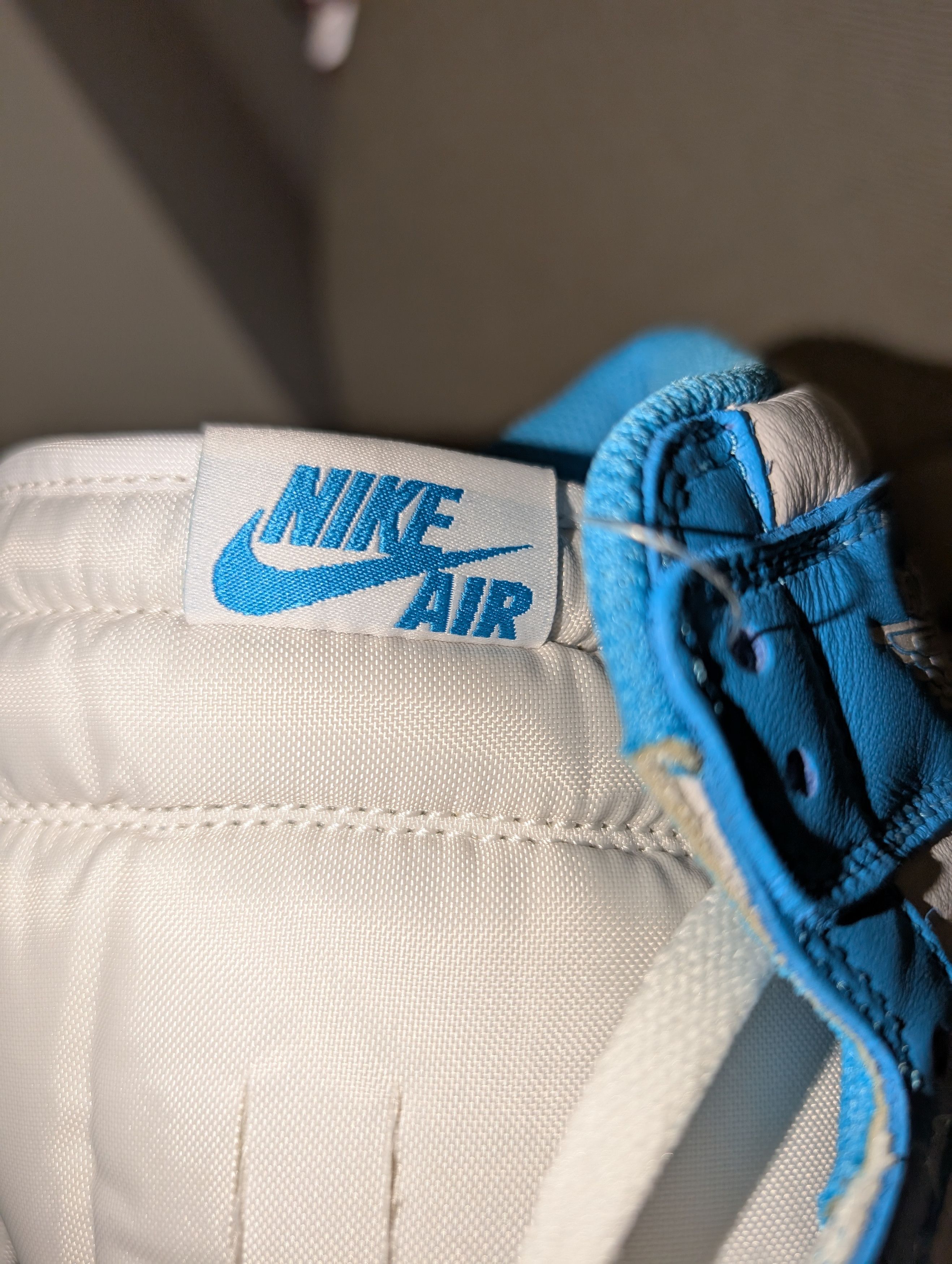 Jordan Brand AIR JORDAN 1 OG UNC 2015 SZ 9.5 Size US 9.5 / EU 42-43 - 4 Thumbnail