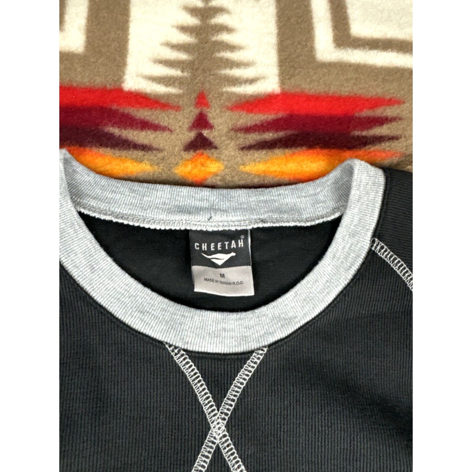Vintage VINTAGE Cheeetah Brand Long Sleeve Thermal Shirt Mens M Black Gray Red Mens Size US M / EU 48-50 / 2 - 4 Thumbnail