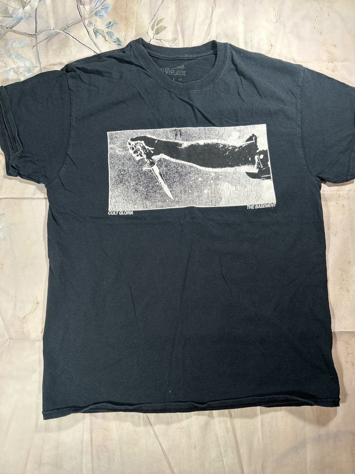 Other T-shirt Cult Gloria The Basement Knife Graphic Size US M / EU 48-50 / 2 - 1 Thumbnail