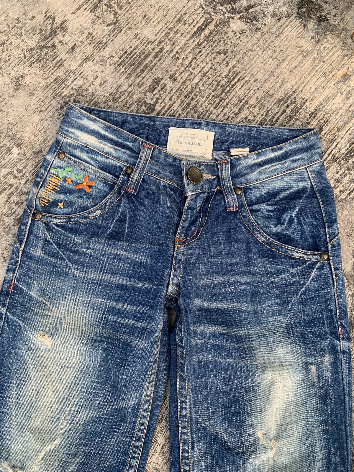 Japanese Brand Flare Lolita jeans washed flowers embroidery wide leg jeans Size 25" / US 0 / IT 36 - 7 Thumbnail