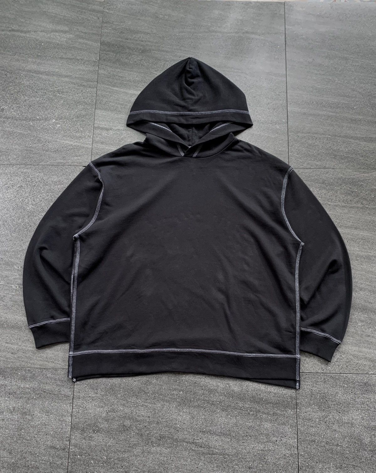 Maison Margiela FREE TAX! MM6 Contrast Stitching Side Cut Hoodie Size US L / EU 52-54 / 3 - 1 Thumbnail